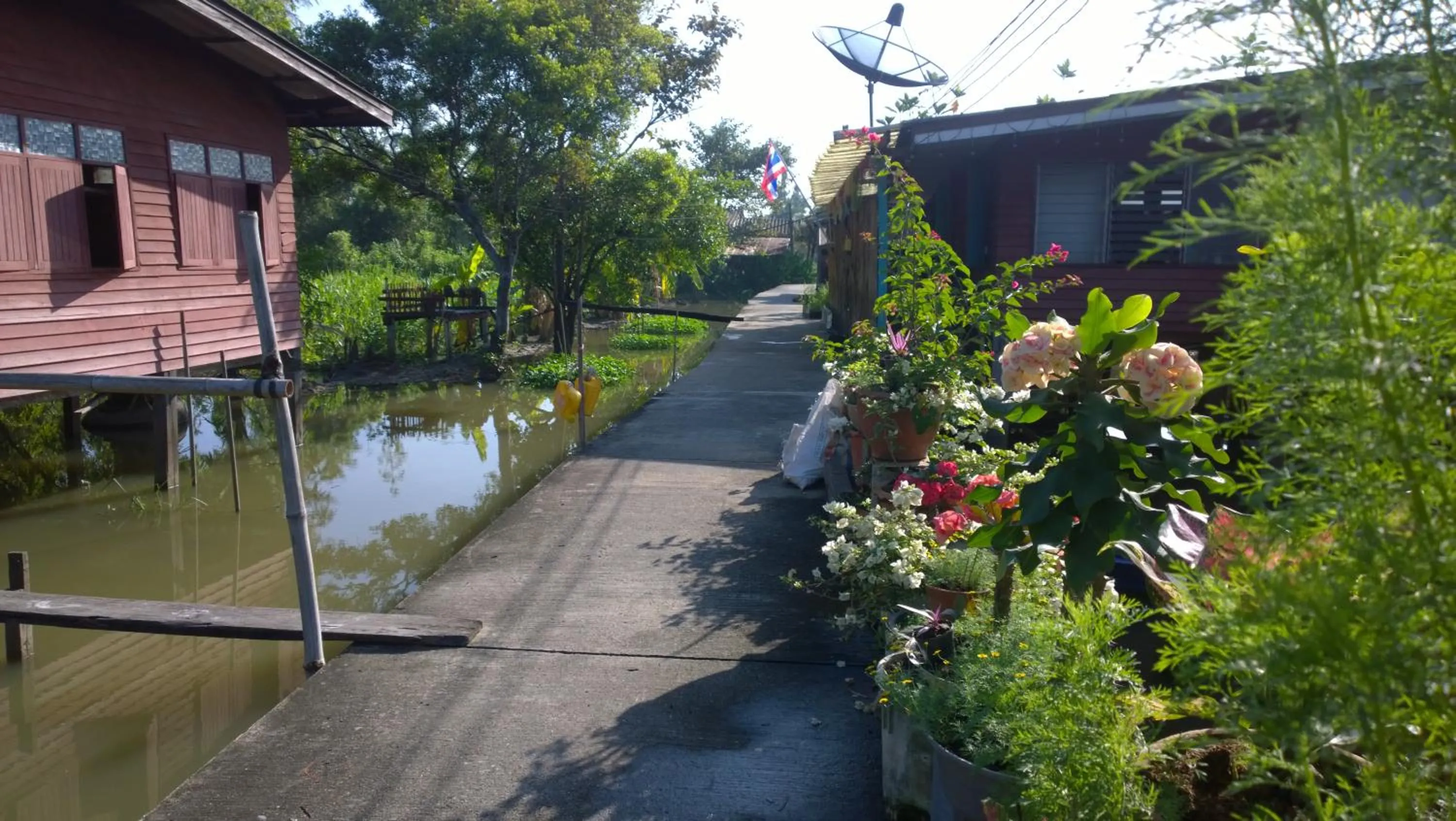 Street view in Cast Away