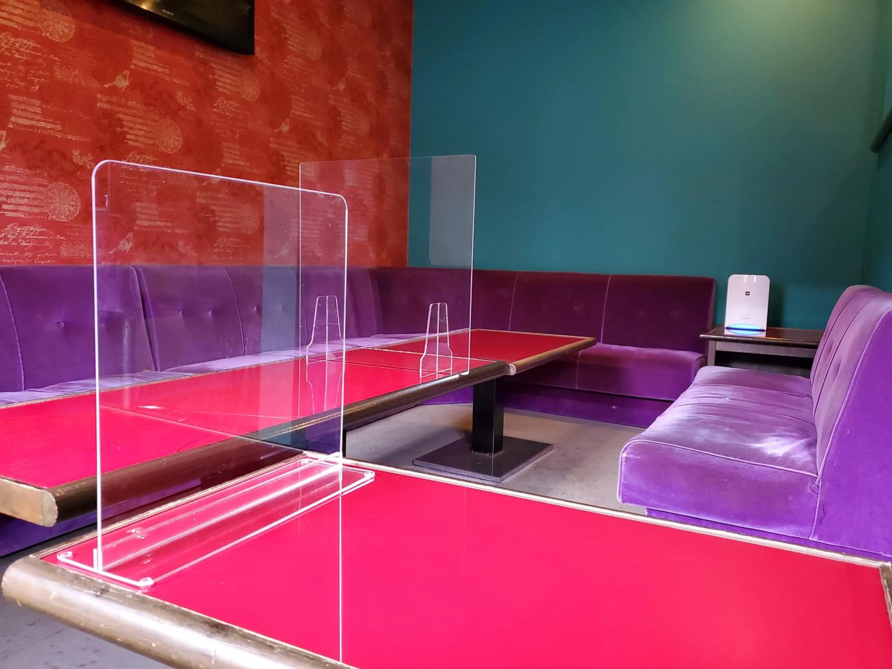 Communal lounge/ TV room in Naoshima Kowloon