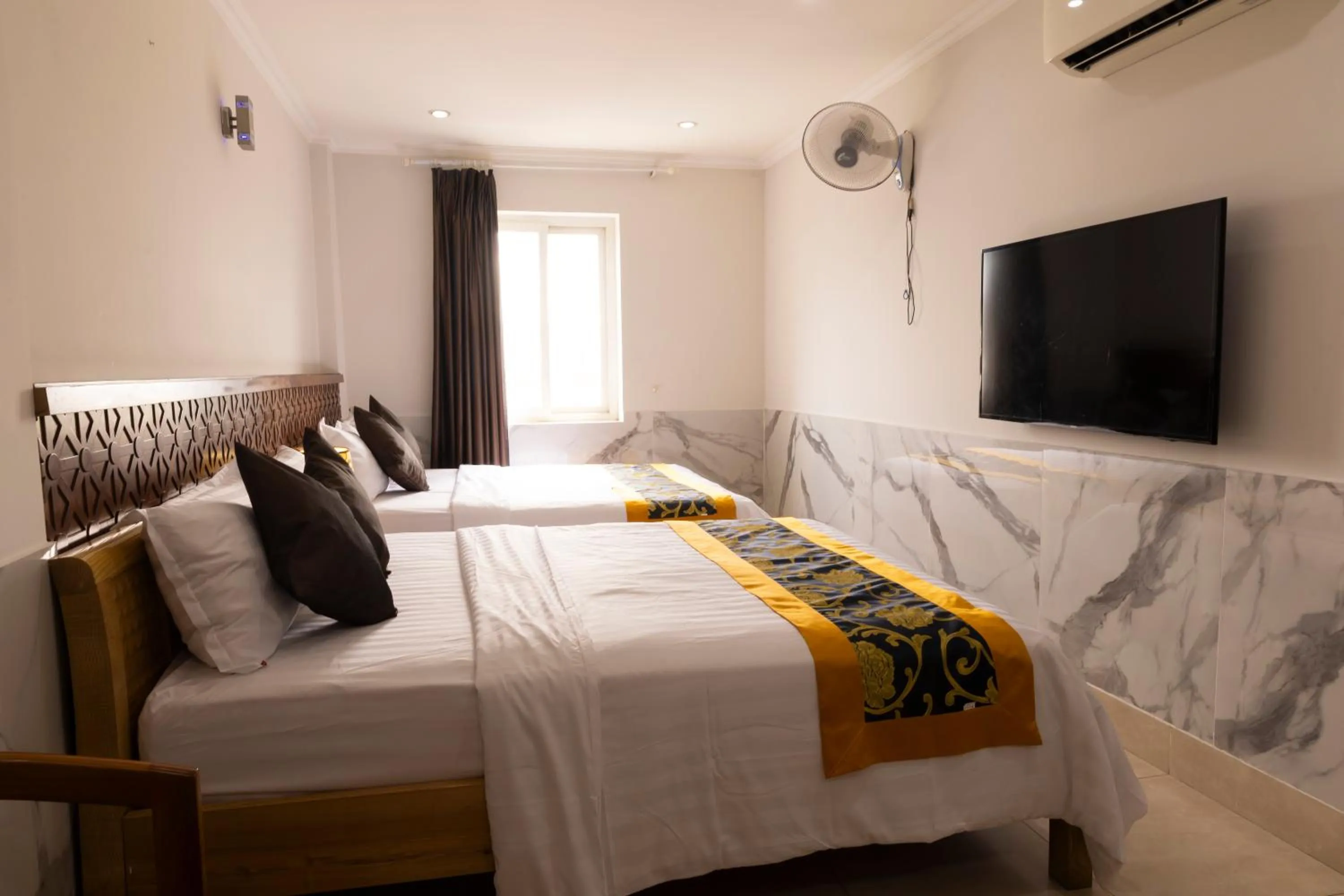 Bed in Atana Airport Hotel