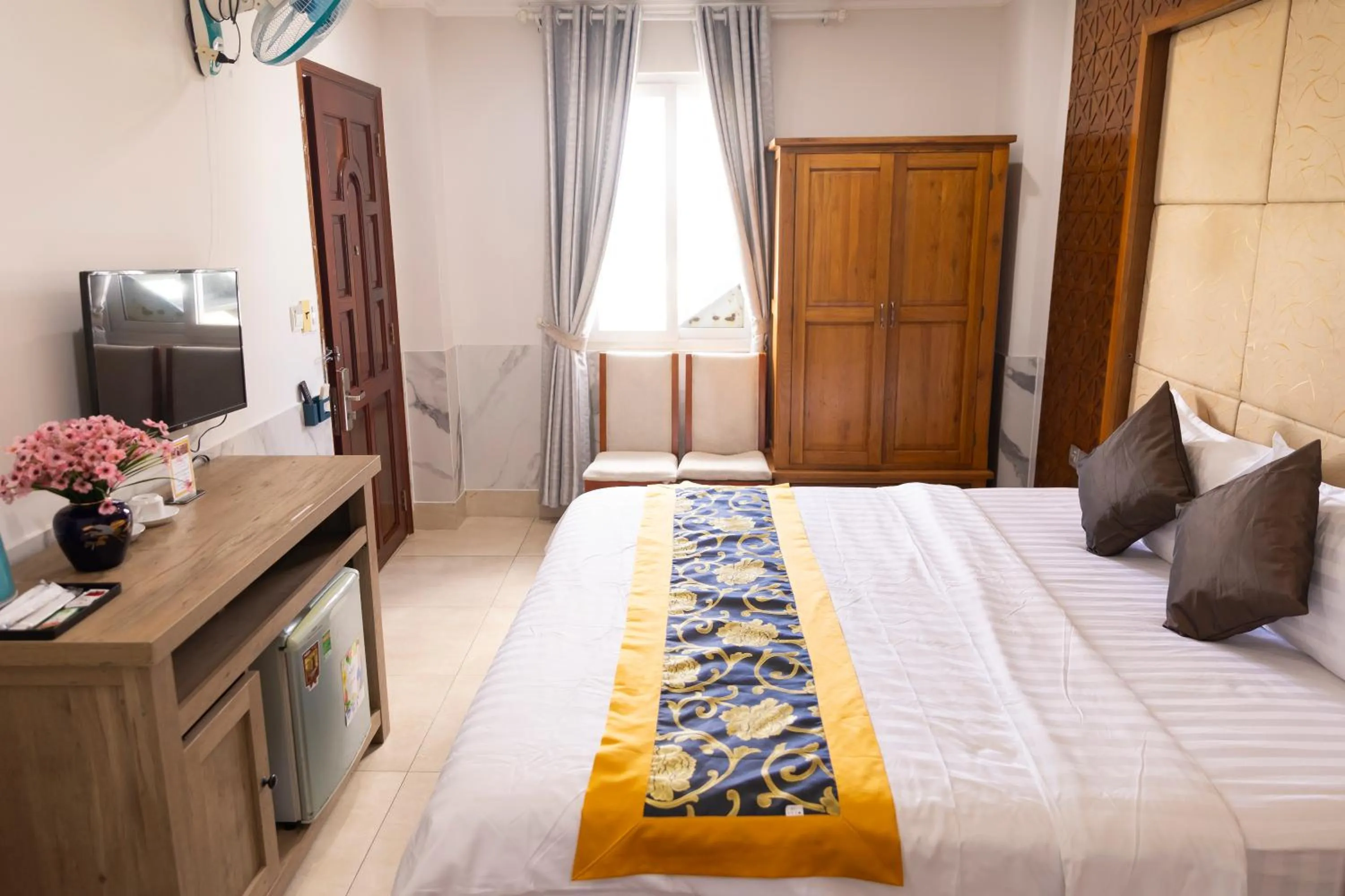 Bed in Atana Airport Hotel