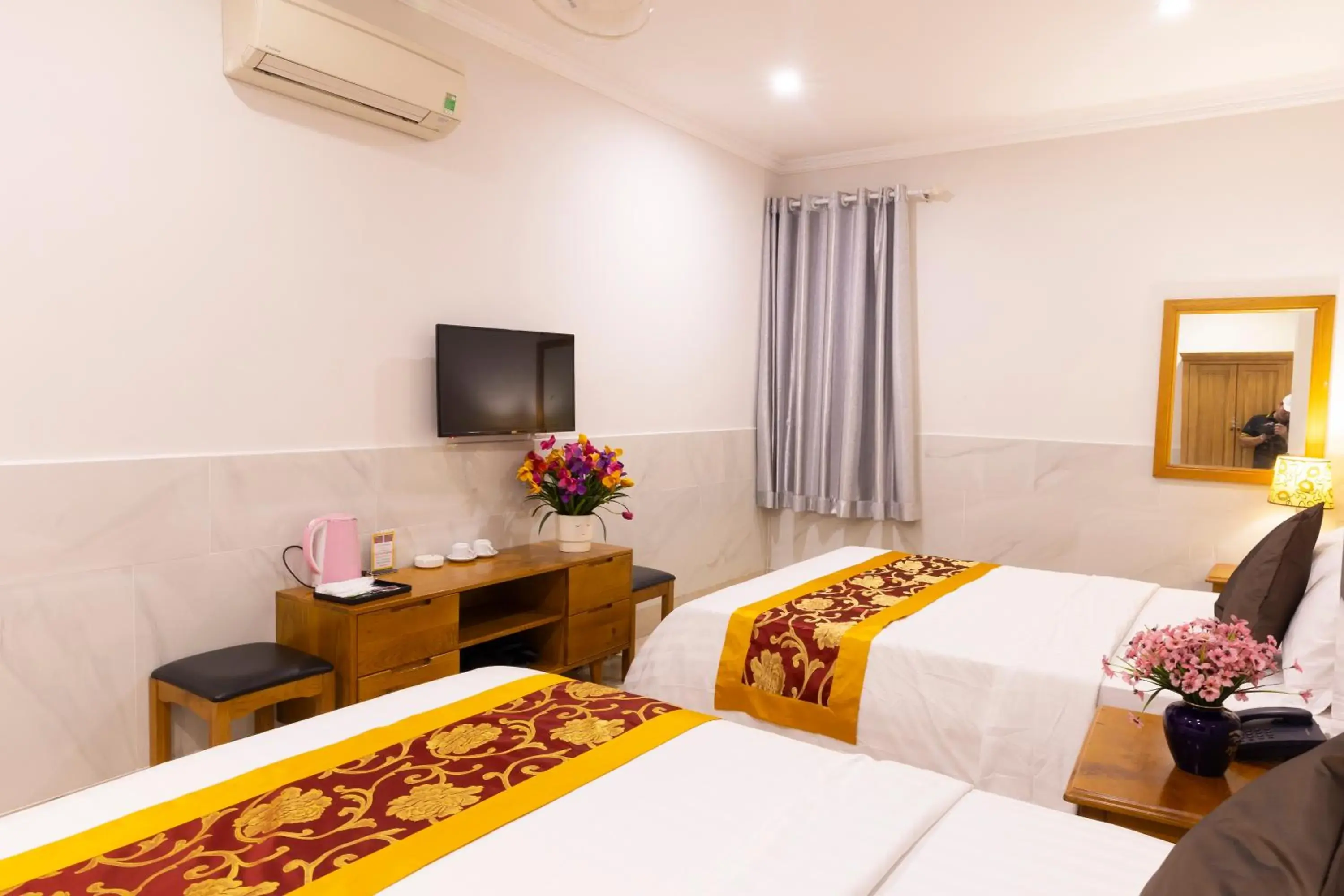 Bed in Atana Airport Hotel Bed in Atana Airport Hotel