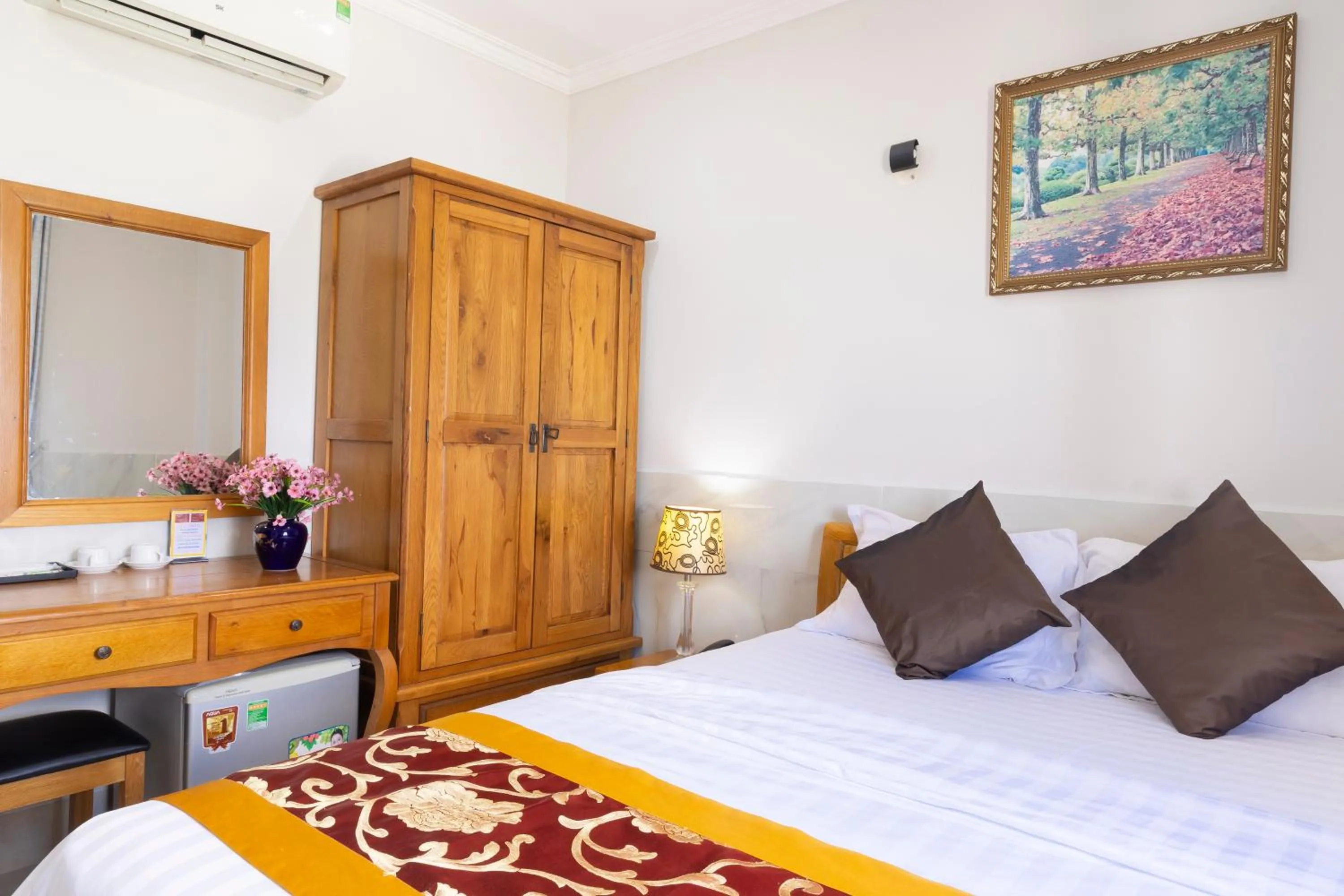 Bed in Atana Airport Hotel