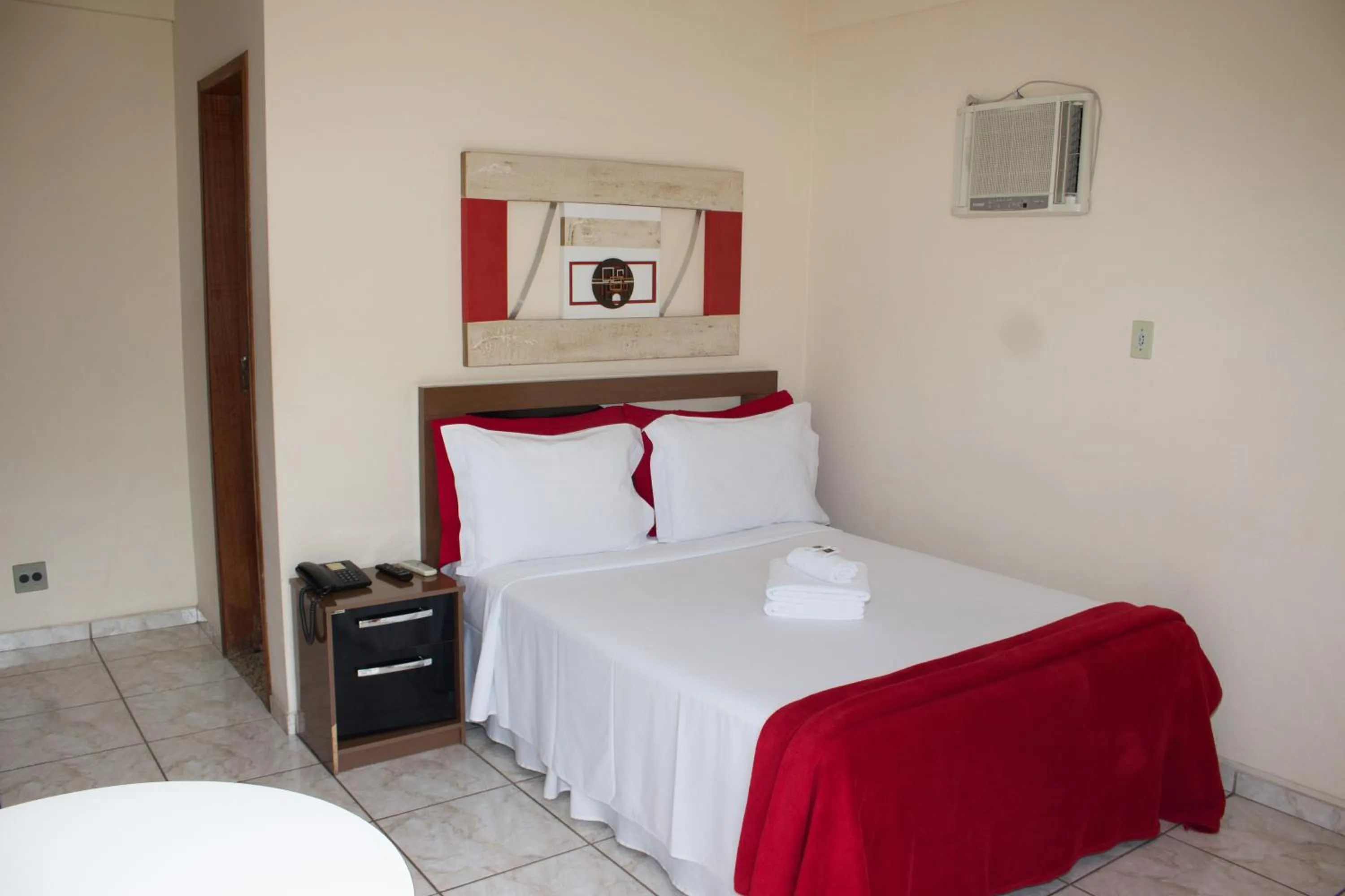 Bed in Gabvini Hotel