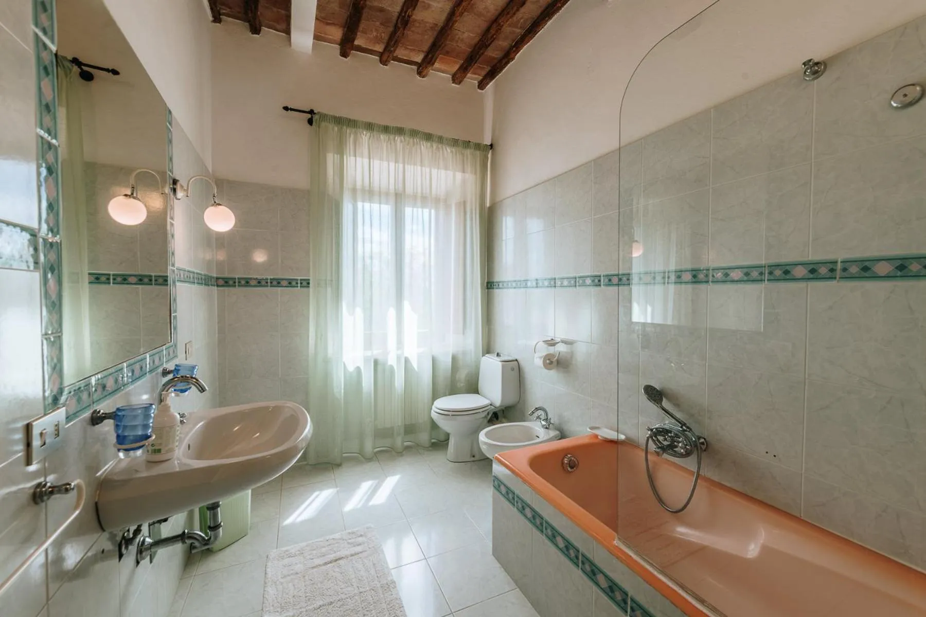 Bathroom in Borgo Villa a Sesta