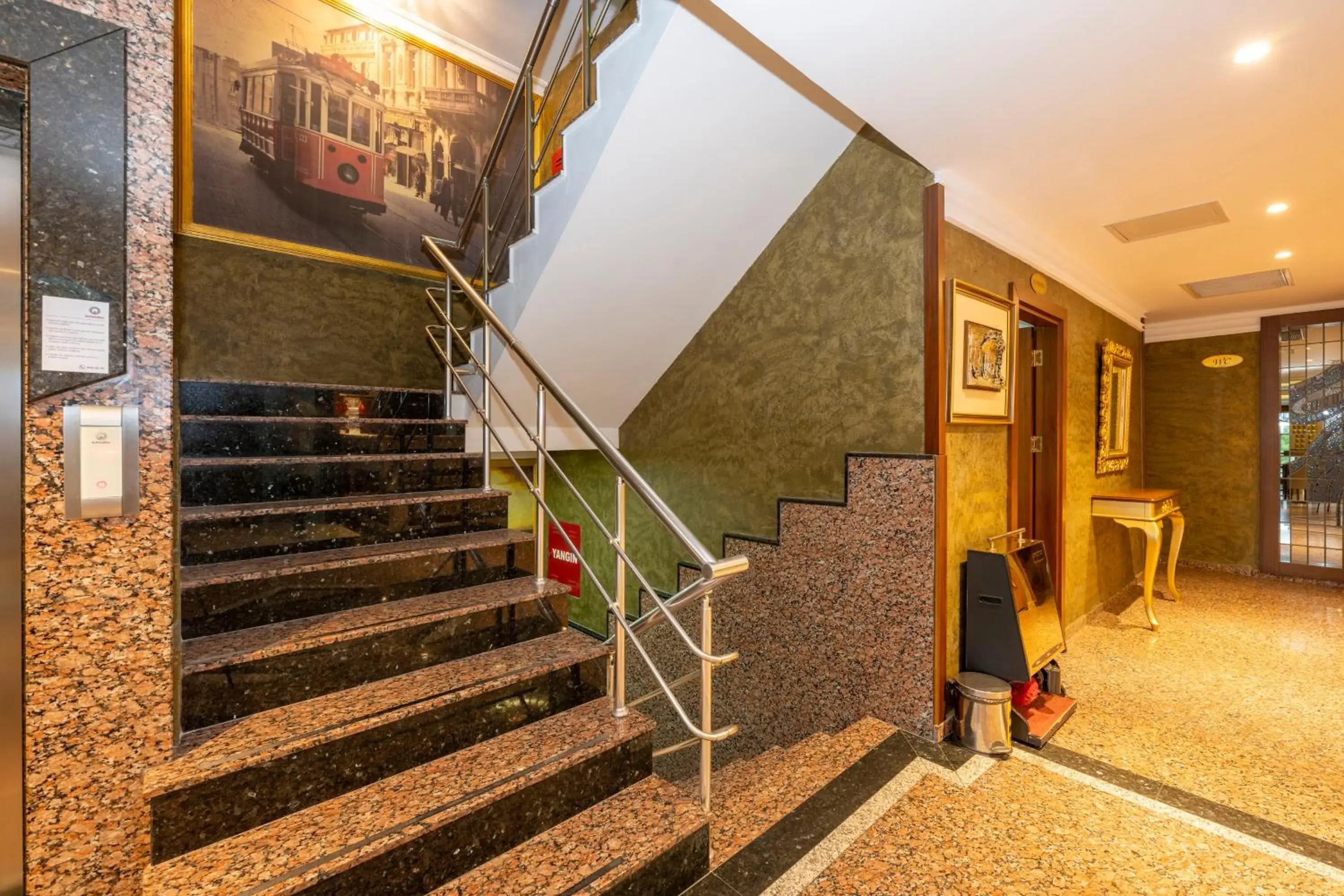 Lobby or reception in Dalan Otel Lobby or reception in Dalan Otel