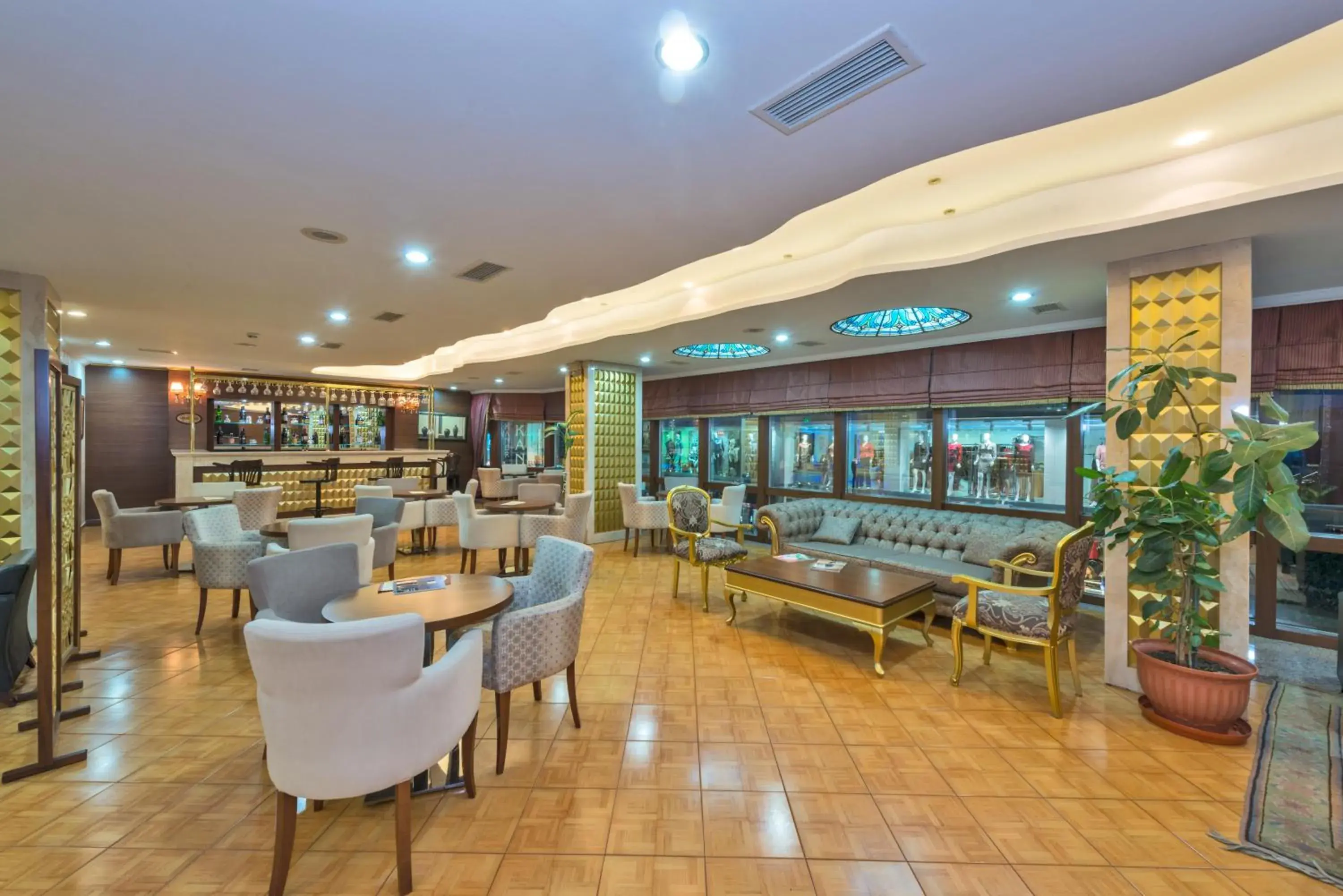 Restaurant/places to eat in Dalan Otel Restaurant/places to eat in Dalan Otel
