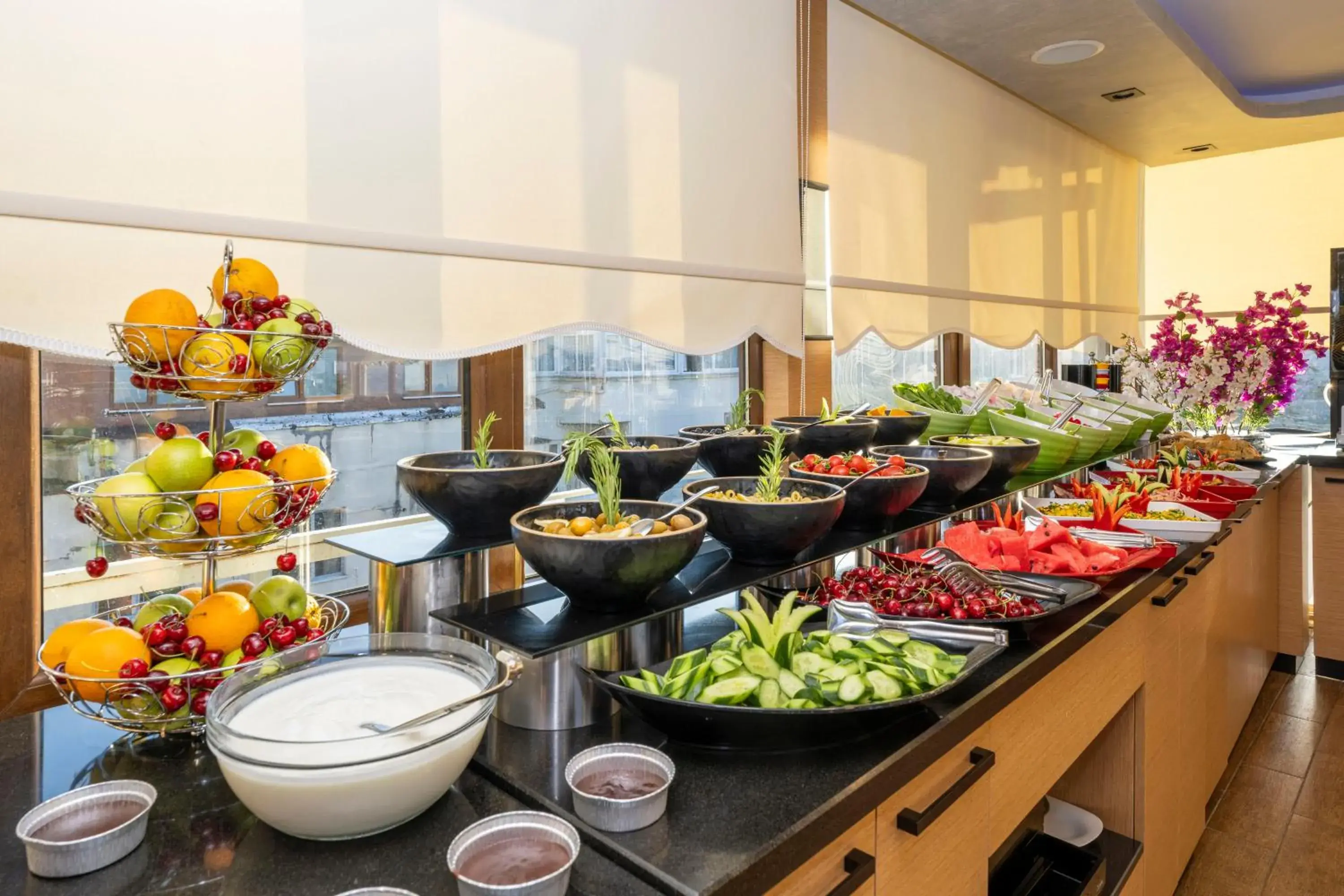 Restaurant/places to eat in Dalan Otel Restaurant/places to eat in Dalan Otel