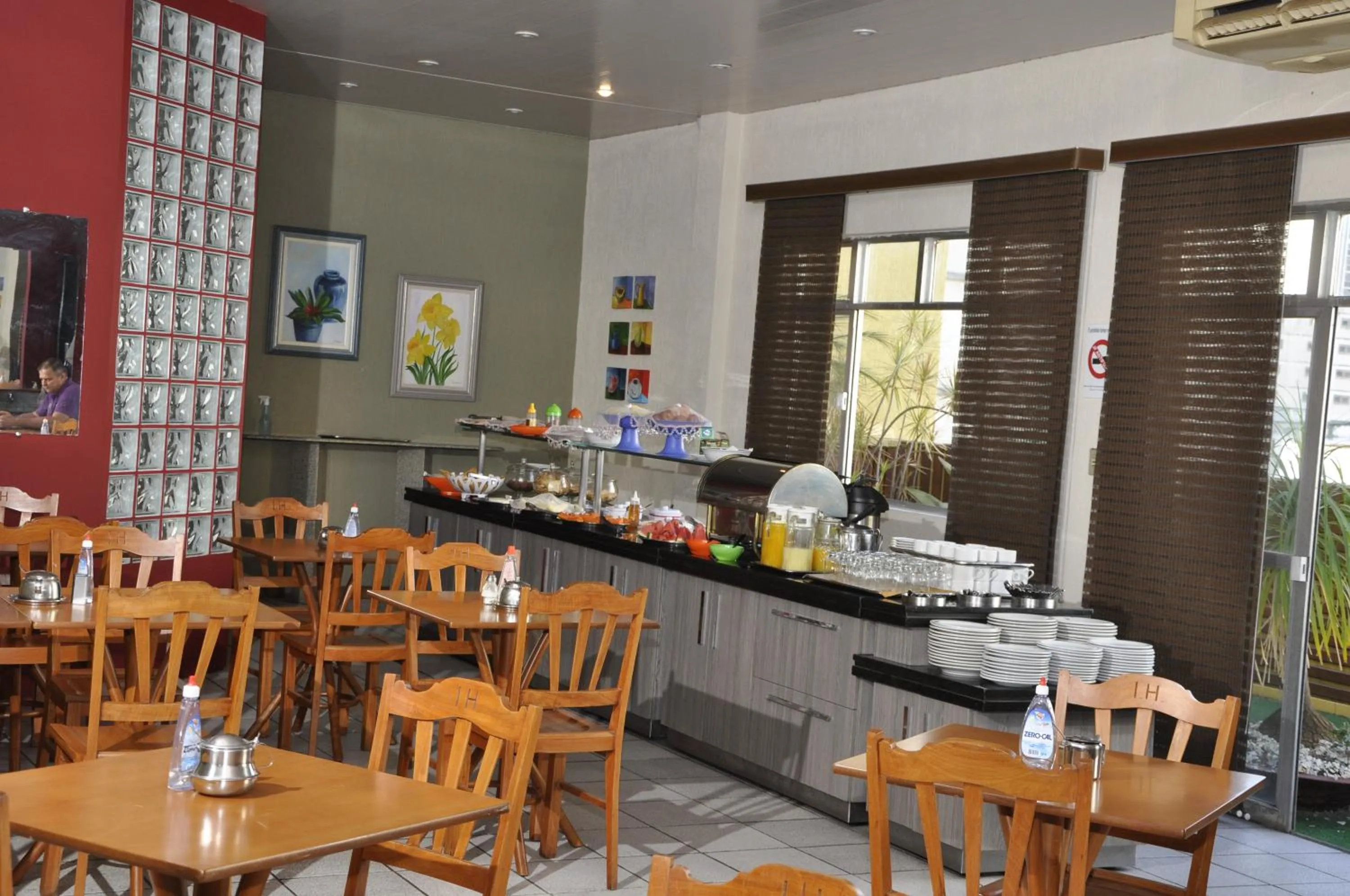 Coffee/tea facilities in Imperial Hotel