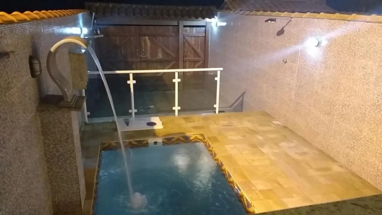 Casa Piscina Azul