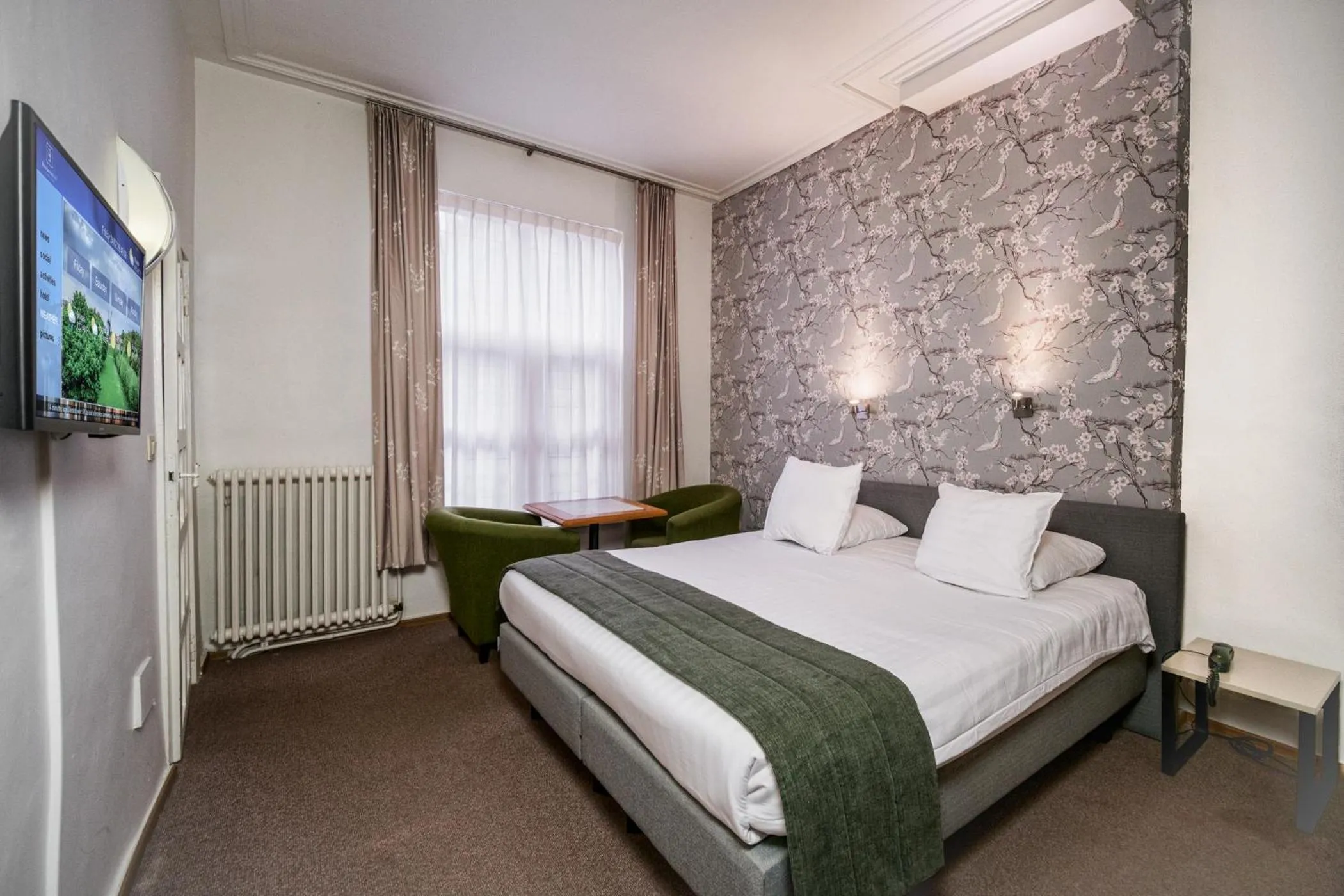 TV and multimedia, Bed in Hotel Bourgoensch Hof