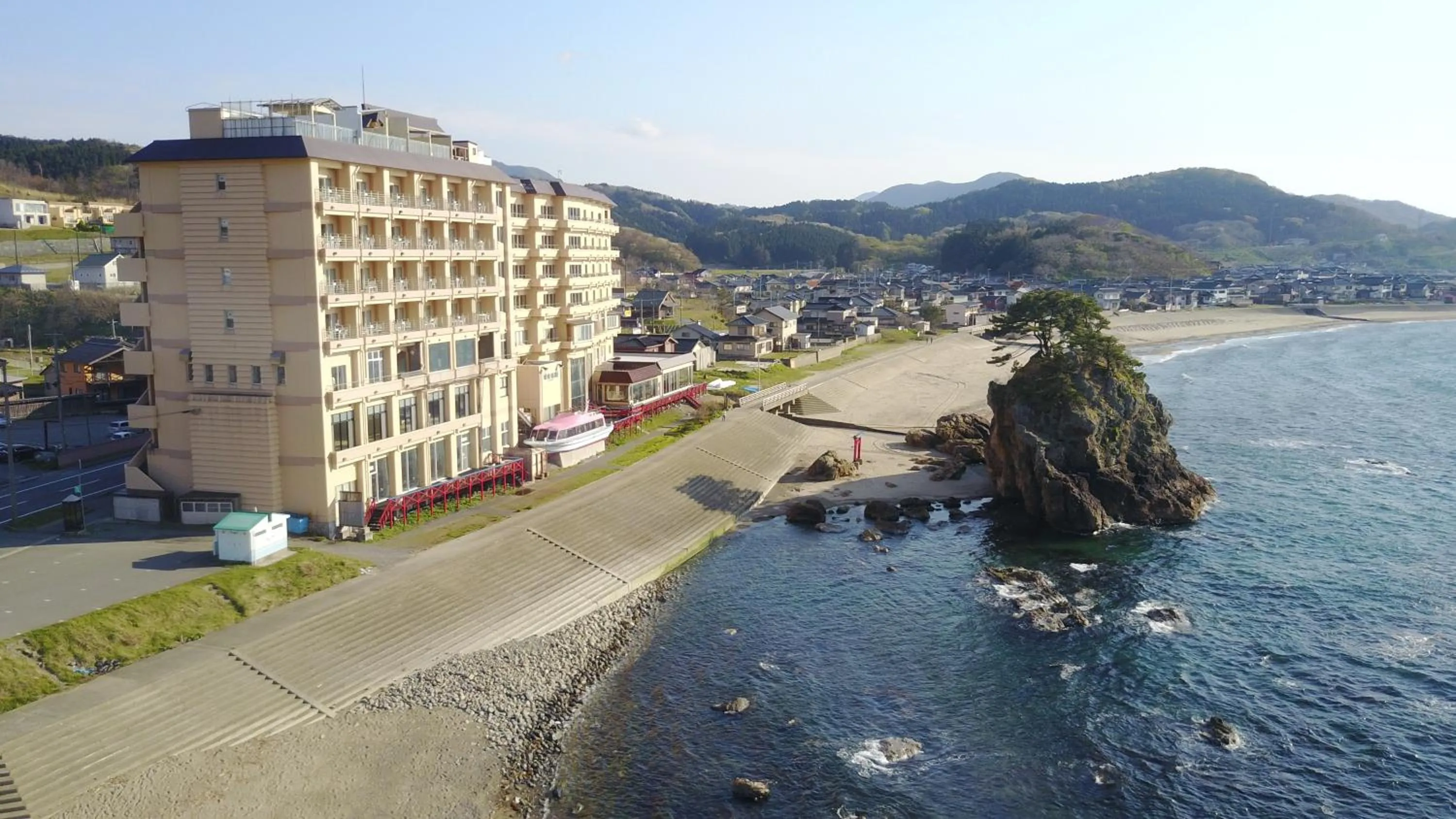 Property building in Yura Onsen Yaotome