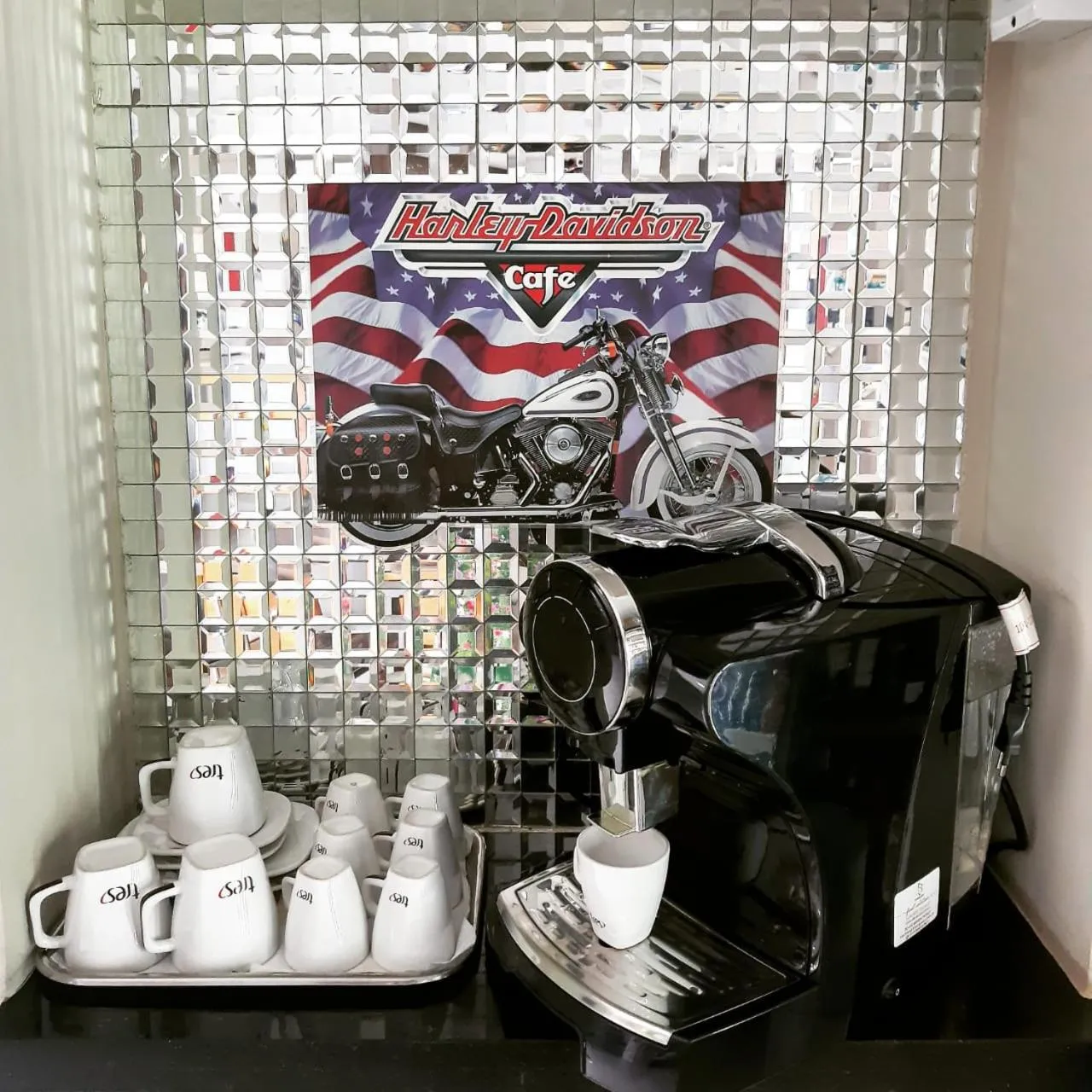 Coffee/tea facilities in WR Confort Hotel Campo Grande