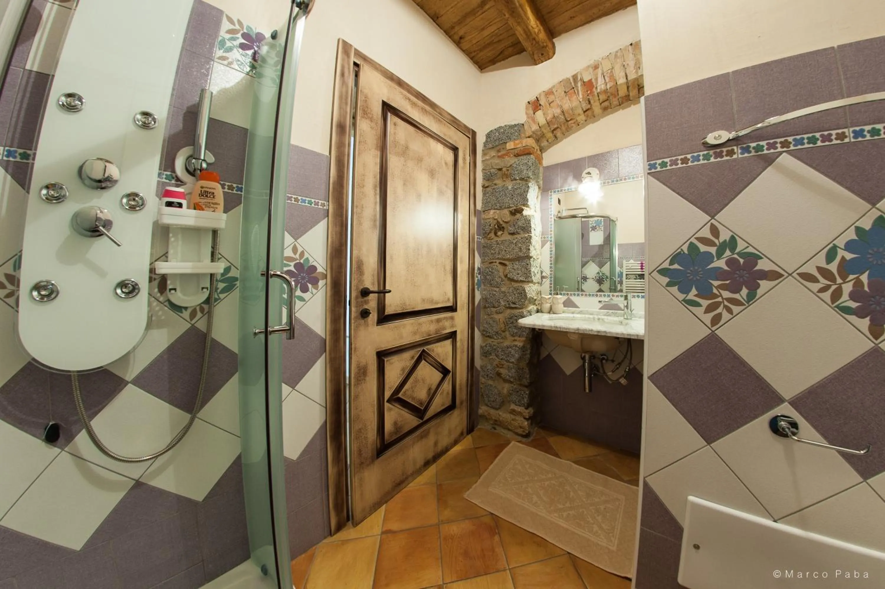 Bathroom in Cuccumiao