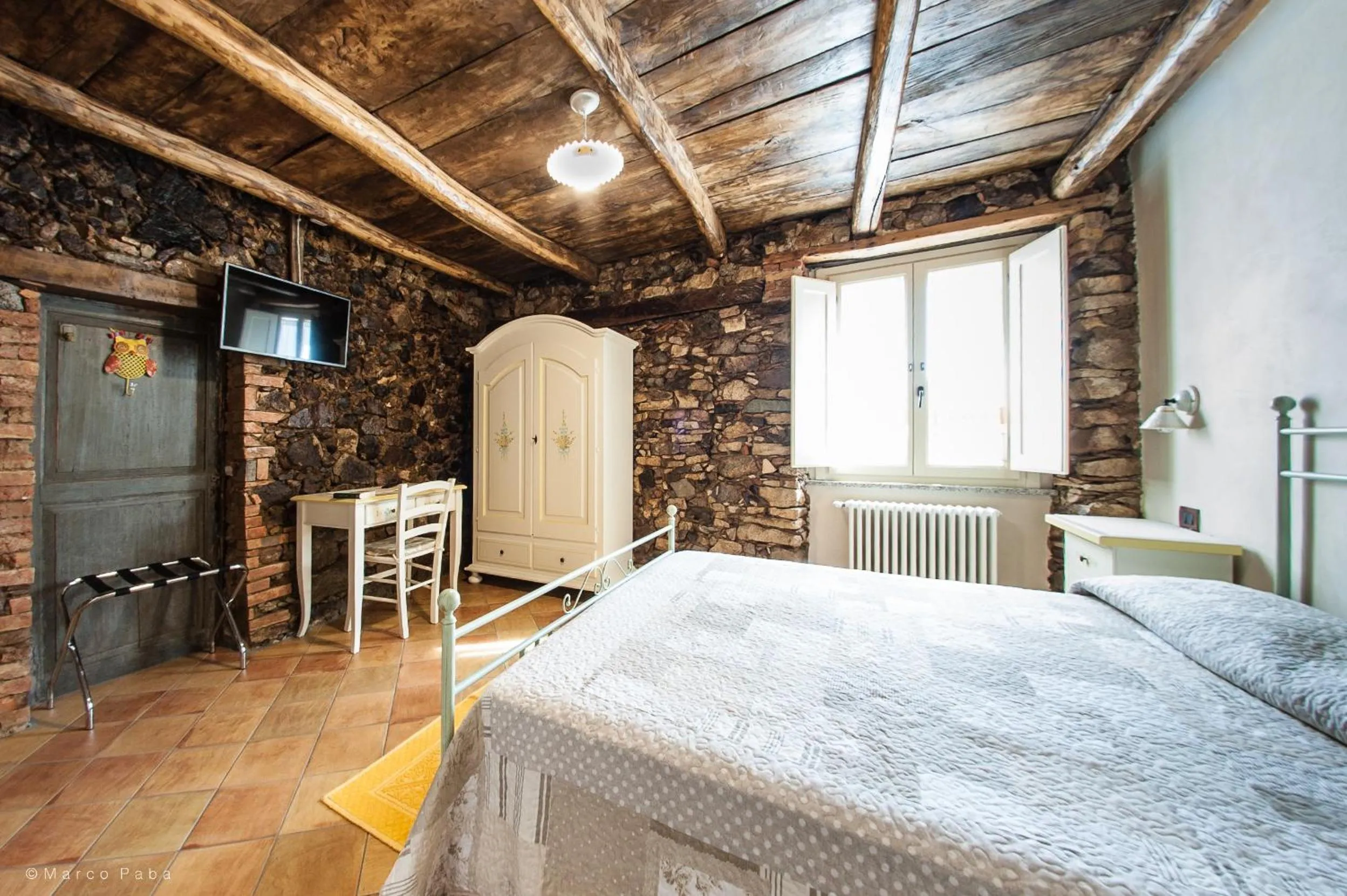 Bed in Cuccumiao