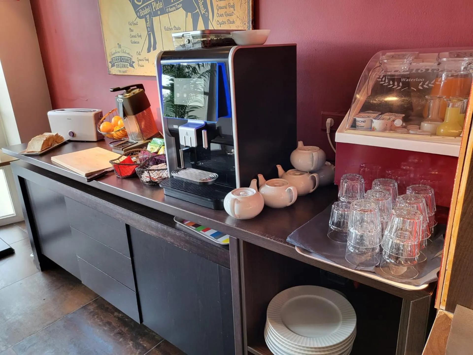 Breakfast in Le 1815