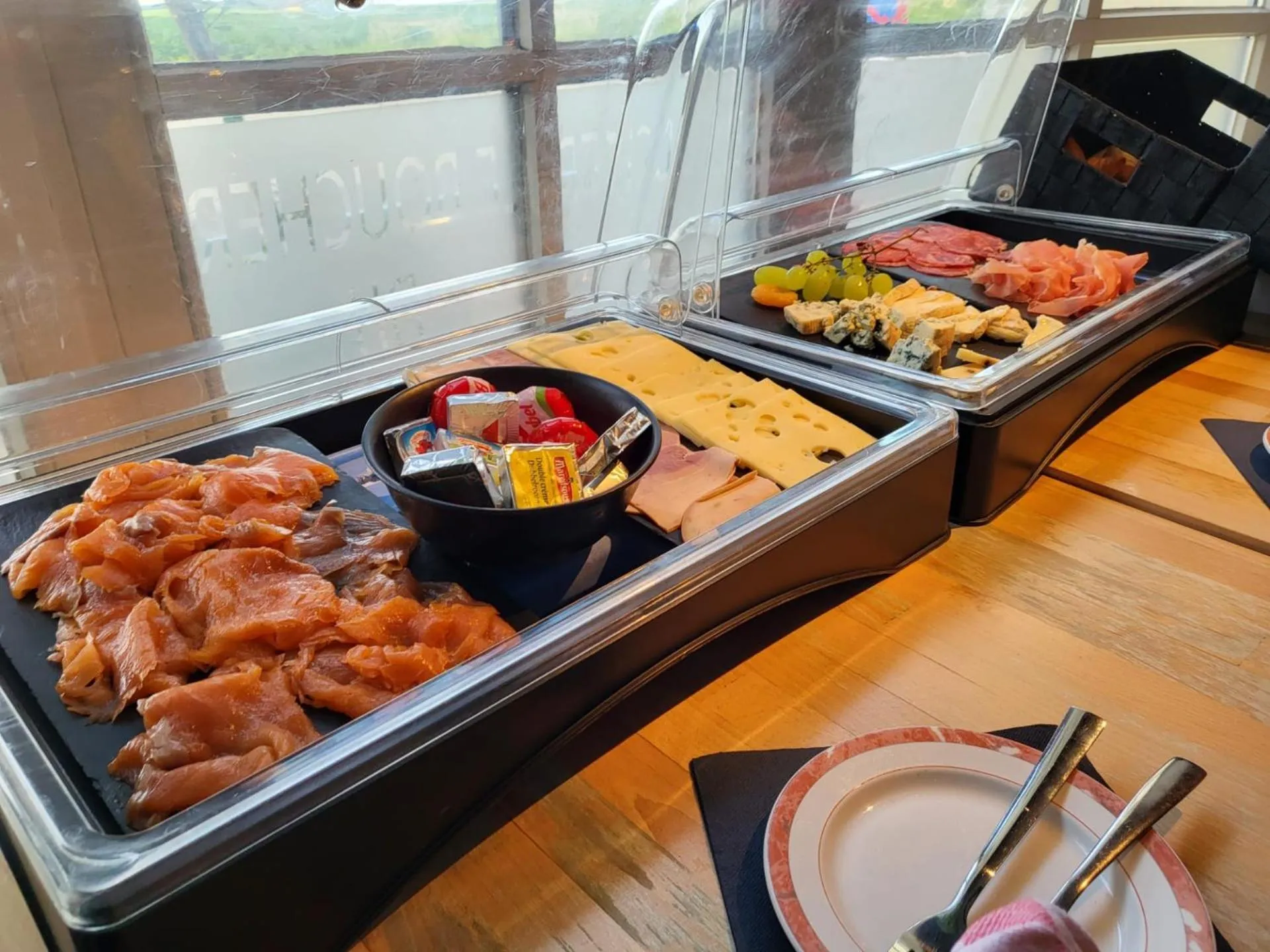 Breakfast in Le 1815