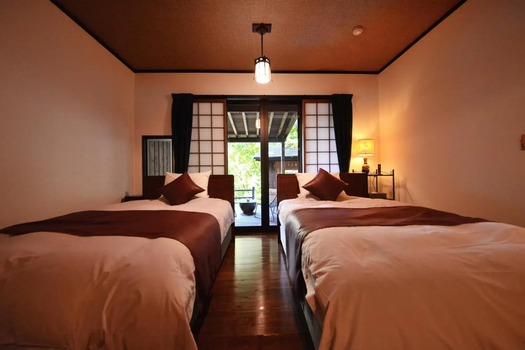 Bed in Sanso Tensui Bed in Sanso Tensui