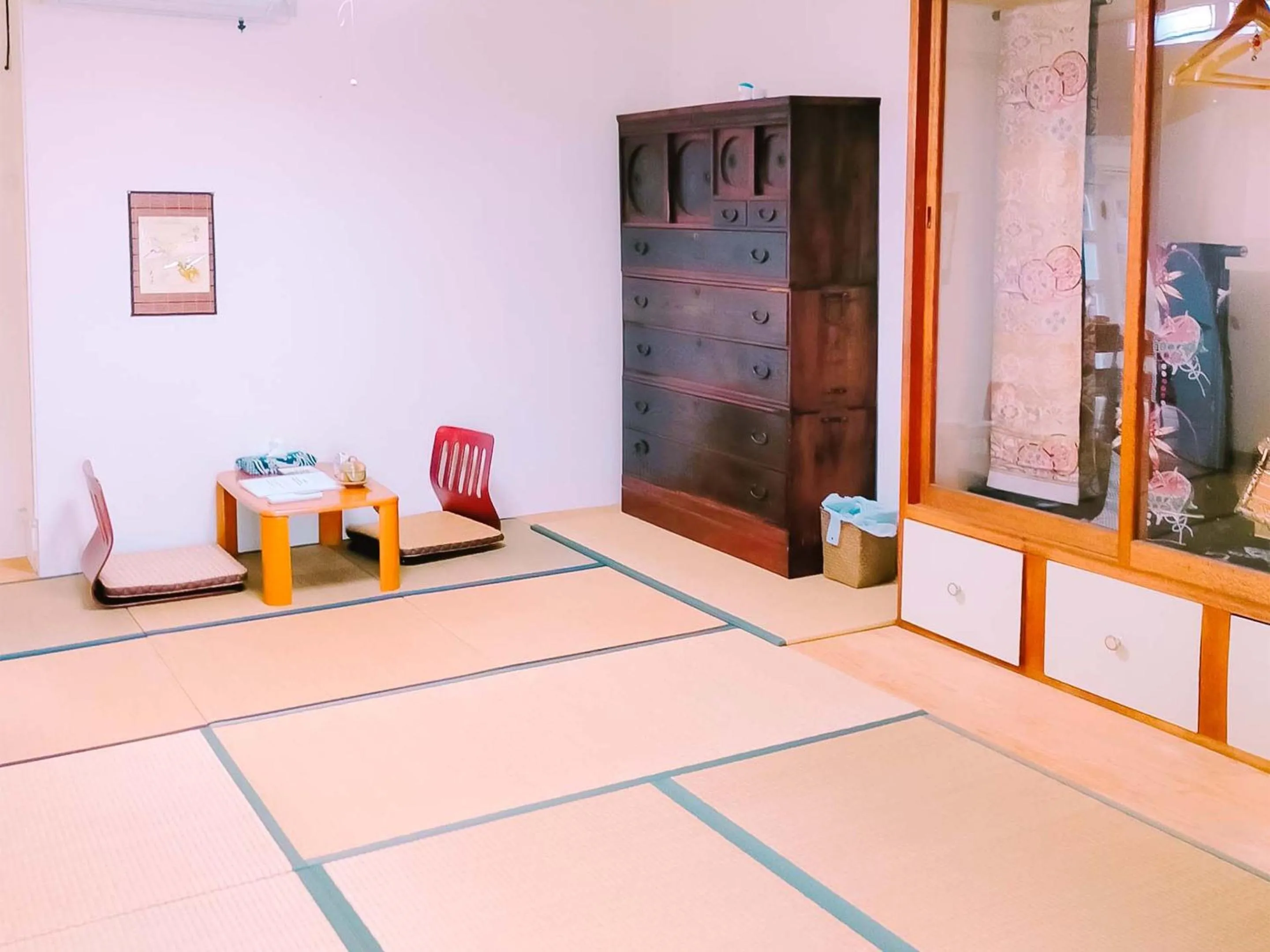 Photo of the whole room in Guest House Kominka Nagomi