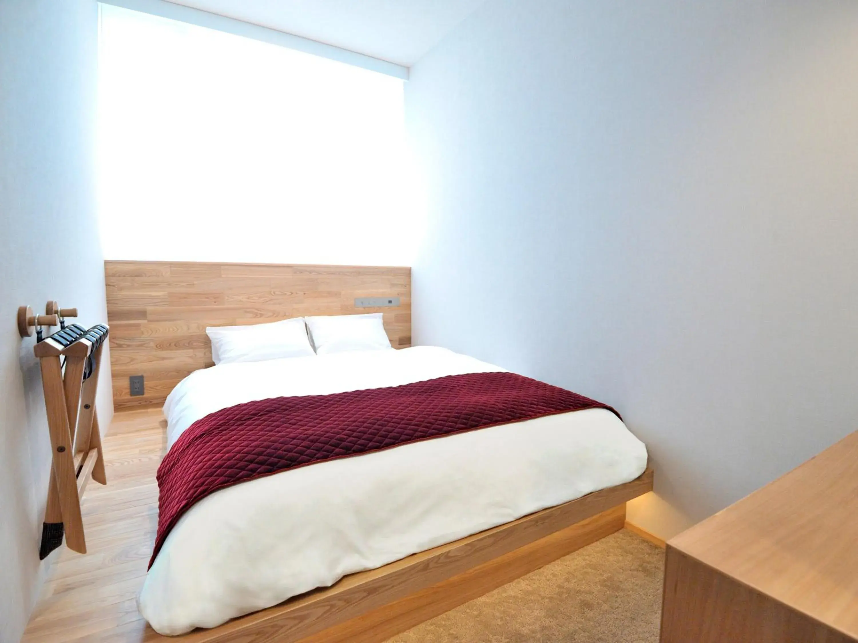 Photo of the whole room, Bed in hotel androoms Osaka Hommachi Photo of the whole room, Bed in hotel androoms Osaka Hommachi