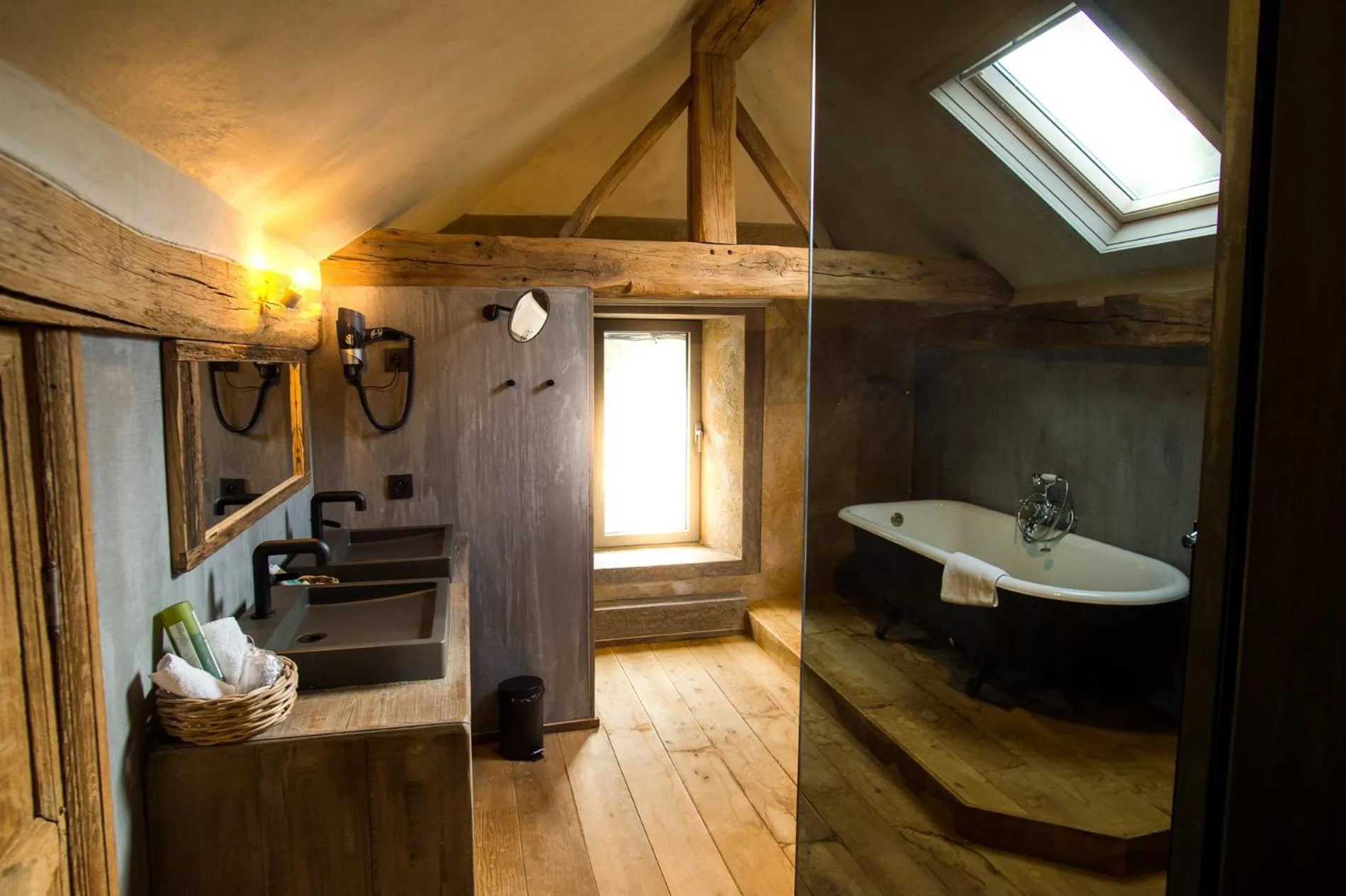 Bathroom in Hotel Victoria - Maison Caerdinael