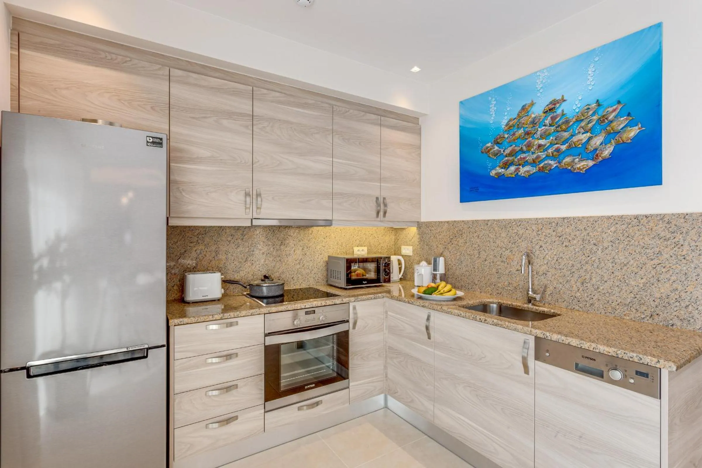 Day in Angels Suites