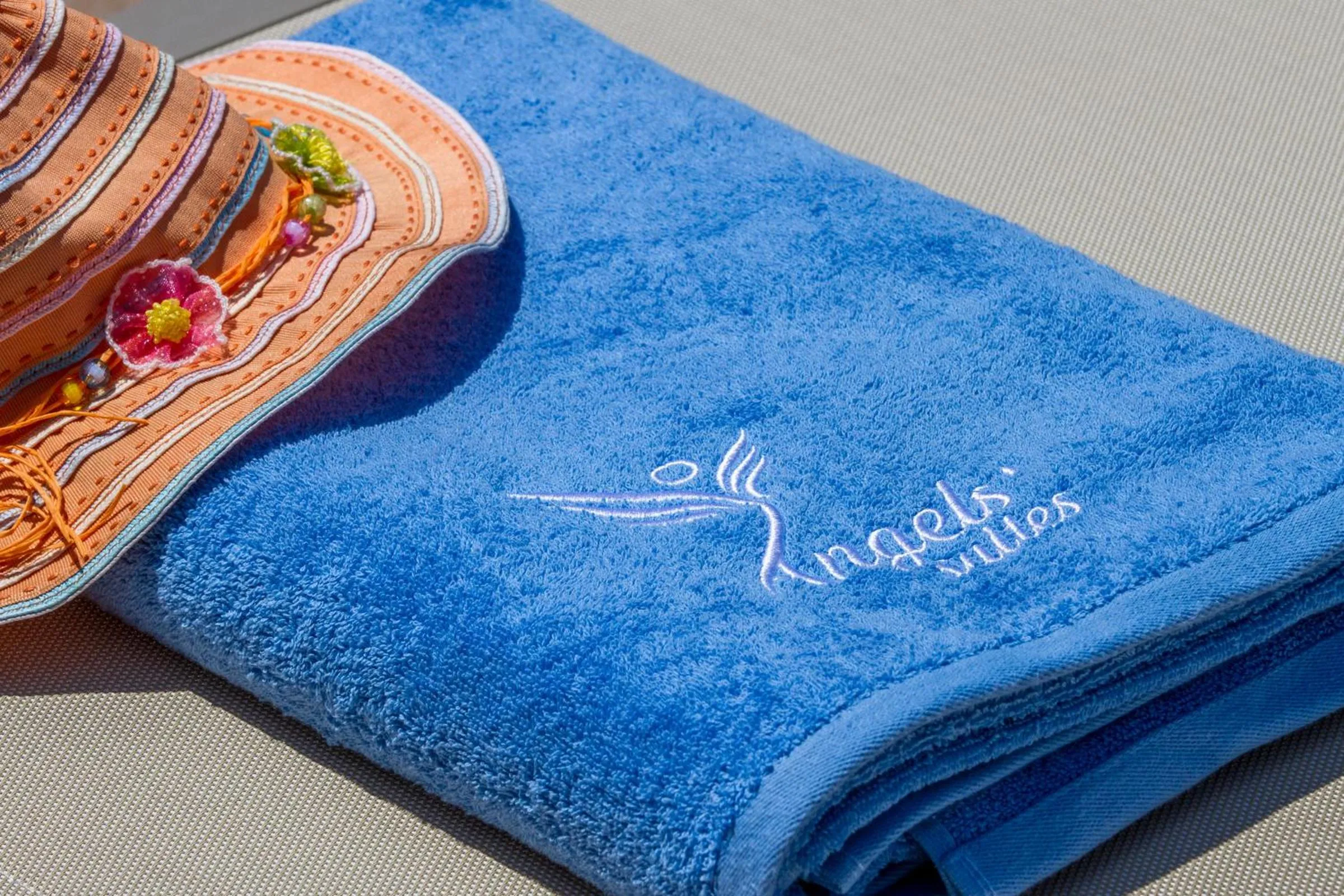 Day in Angels Suites