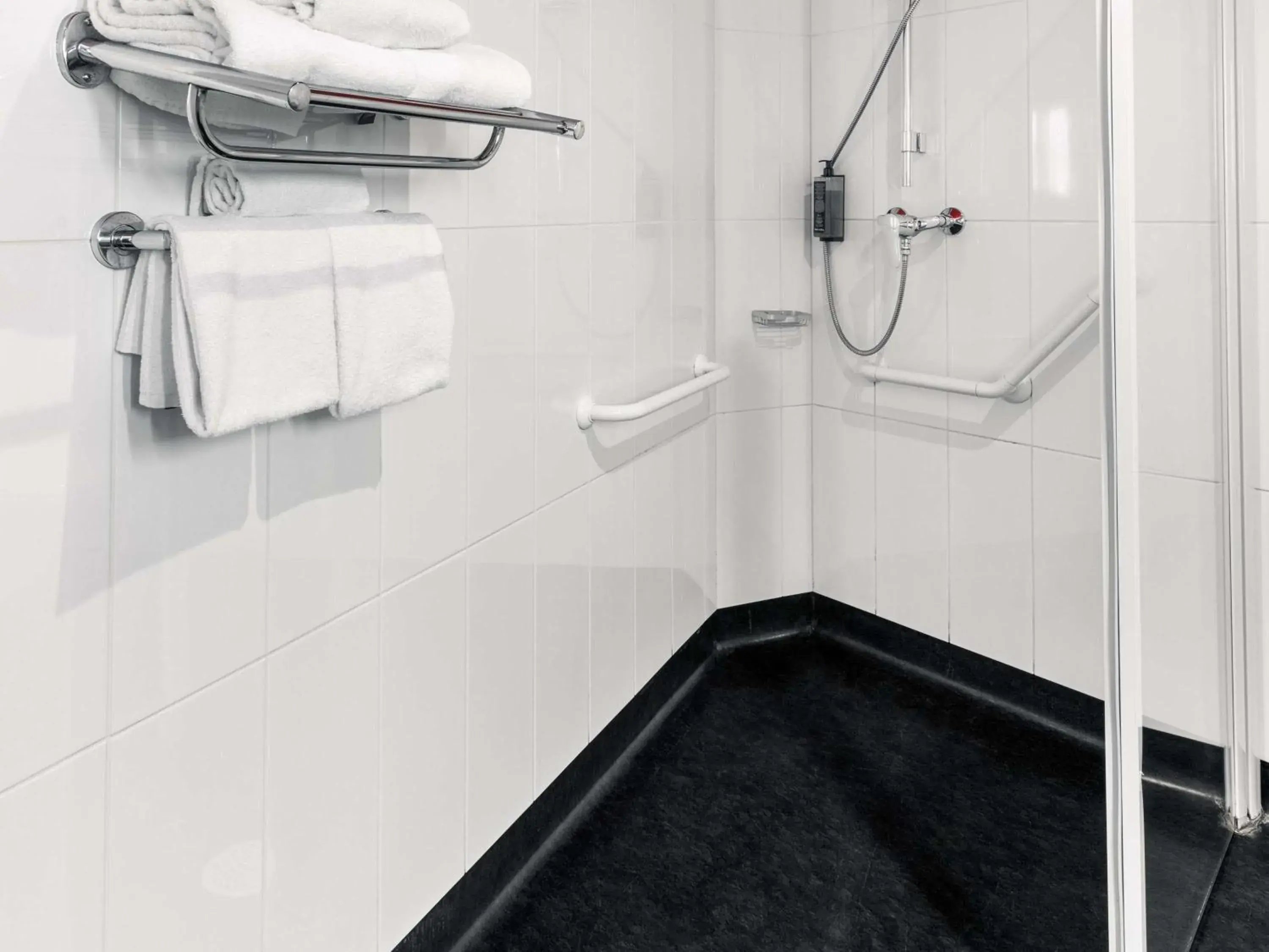 Bedroom in ibis Styles Vannes Gare Centre Bedroom in ibis Styles Vannes Gare Centre