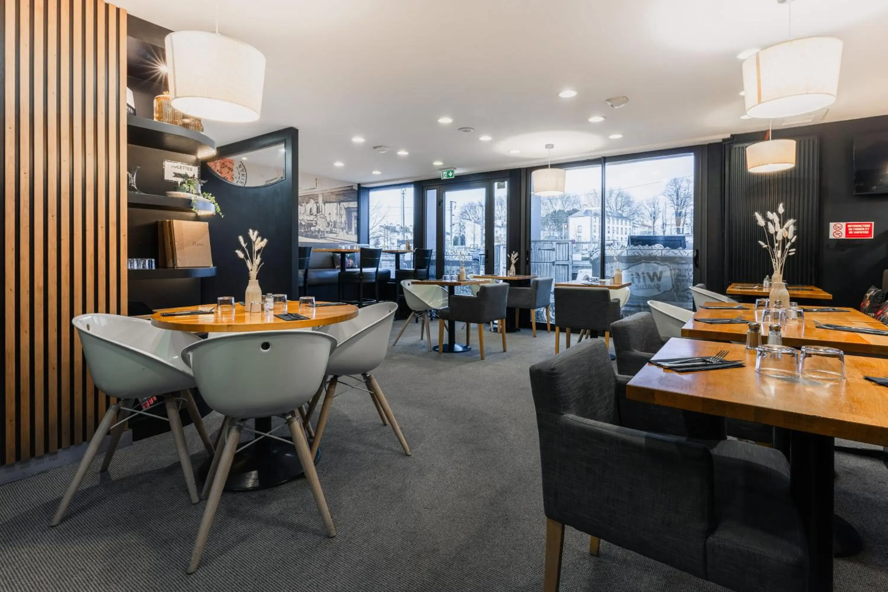 Restaurant/places to eat in ibis Styles Vannes Gare Centre Restaurant/places to eat in ibis Styles Vannes Gare Centre