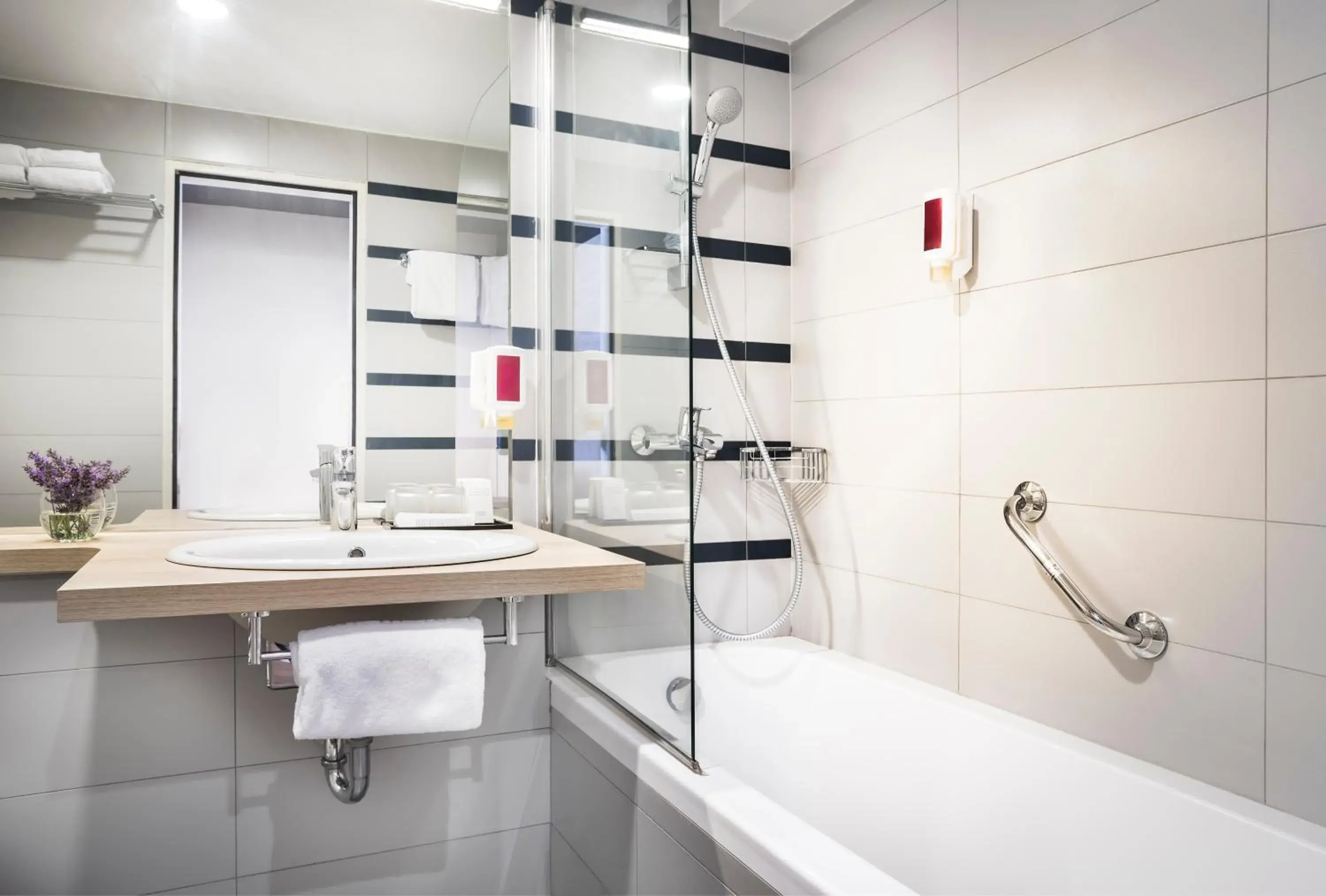 Junior Suite in Hotel Admiral - by Liburnia Hotels & Villas Junior Suite in Hotel Admiral - by Liburnia Hotels & Villas