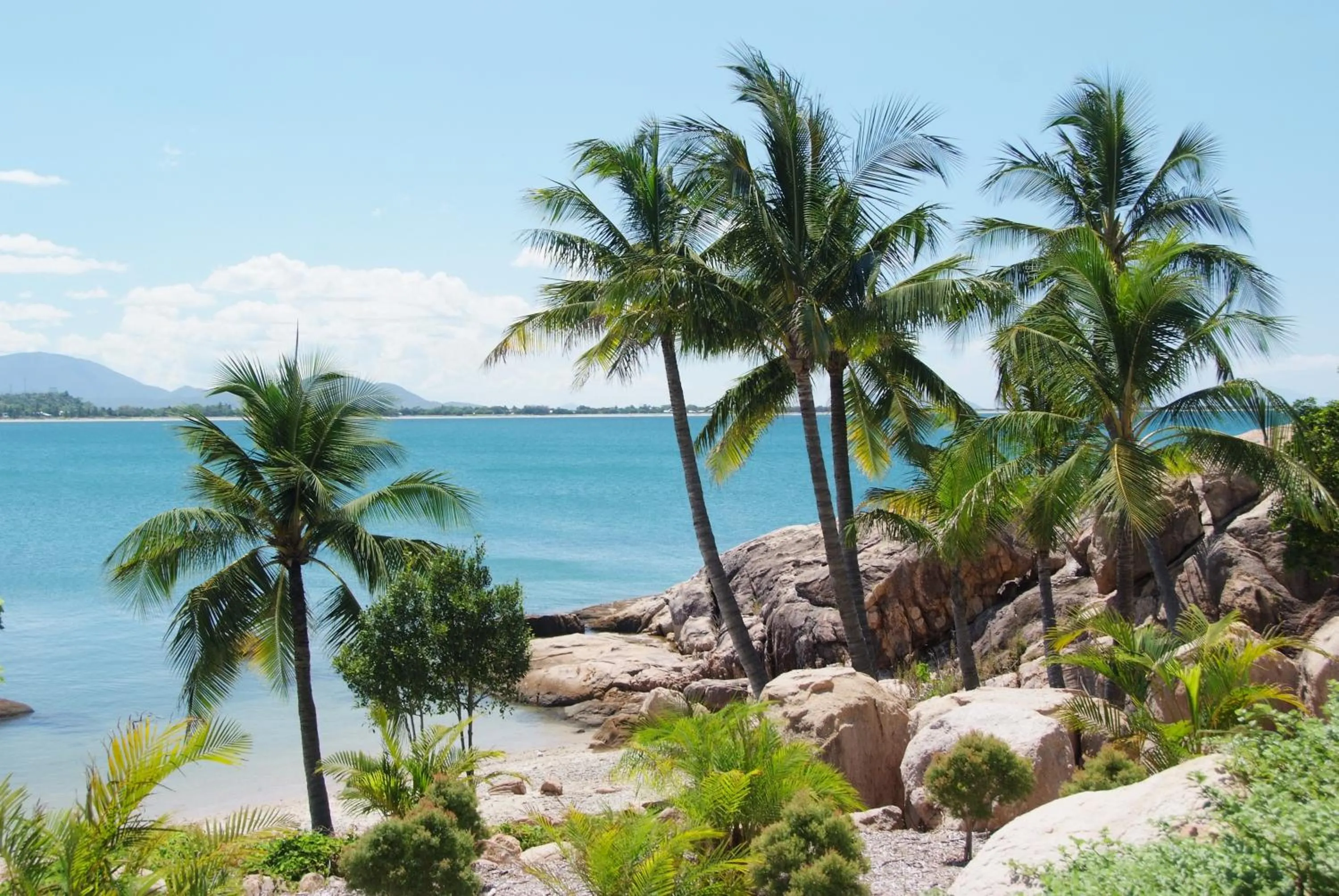 Beach in Coral Cove Apartments - Absolute Beachfront Resort Bowen