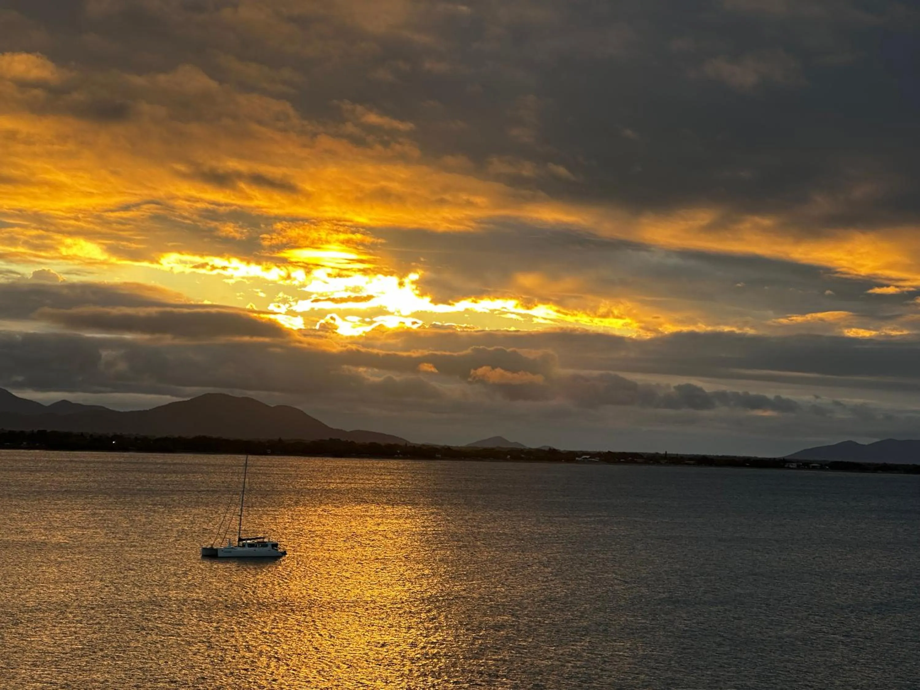 Sunset in Coral Cove Apartments - Absolute Beachfront Resort Bowen