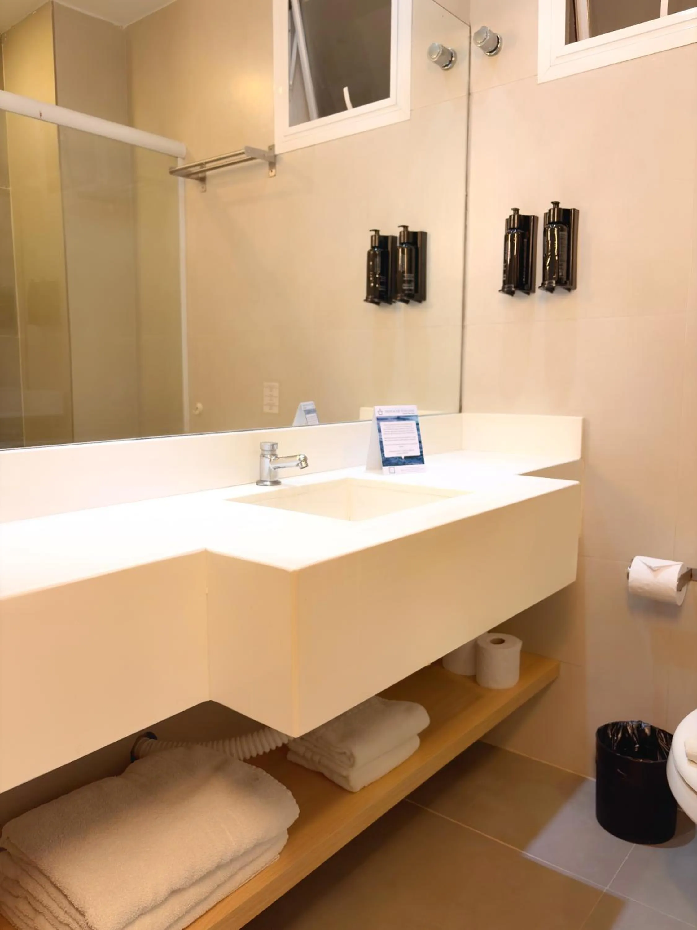 Bathroom in Injoy Lofts & Studios Ipanema