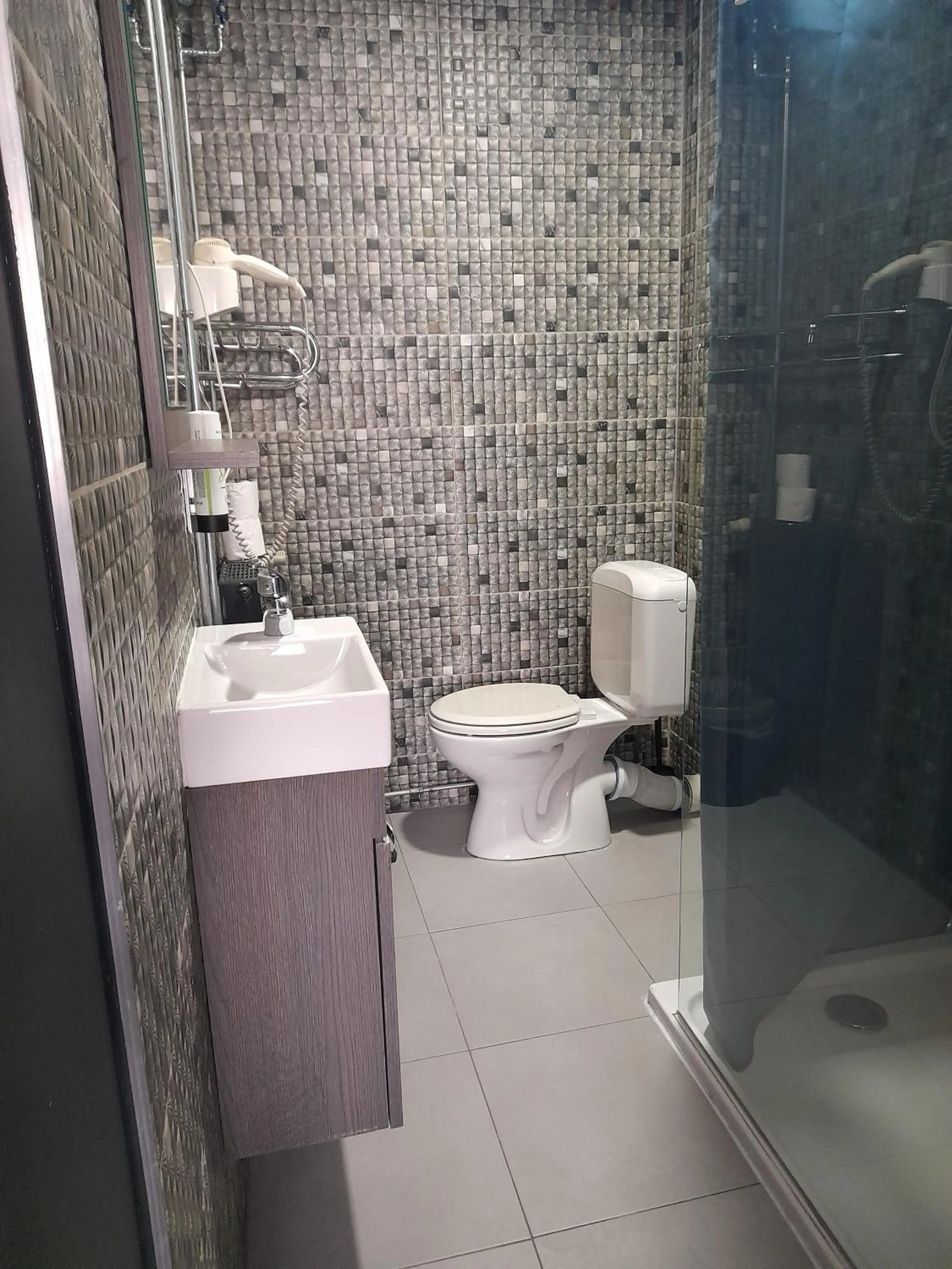 Bathroom in Hotel Albergo