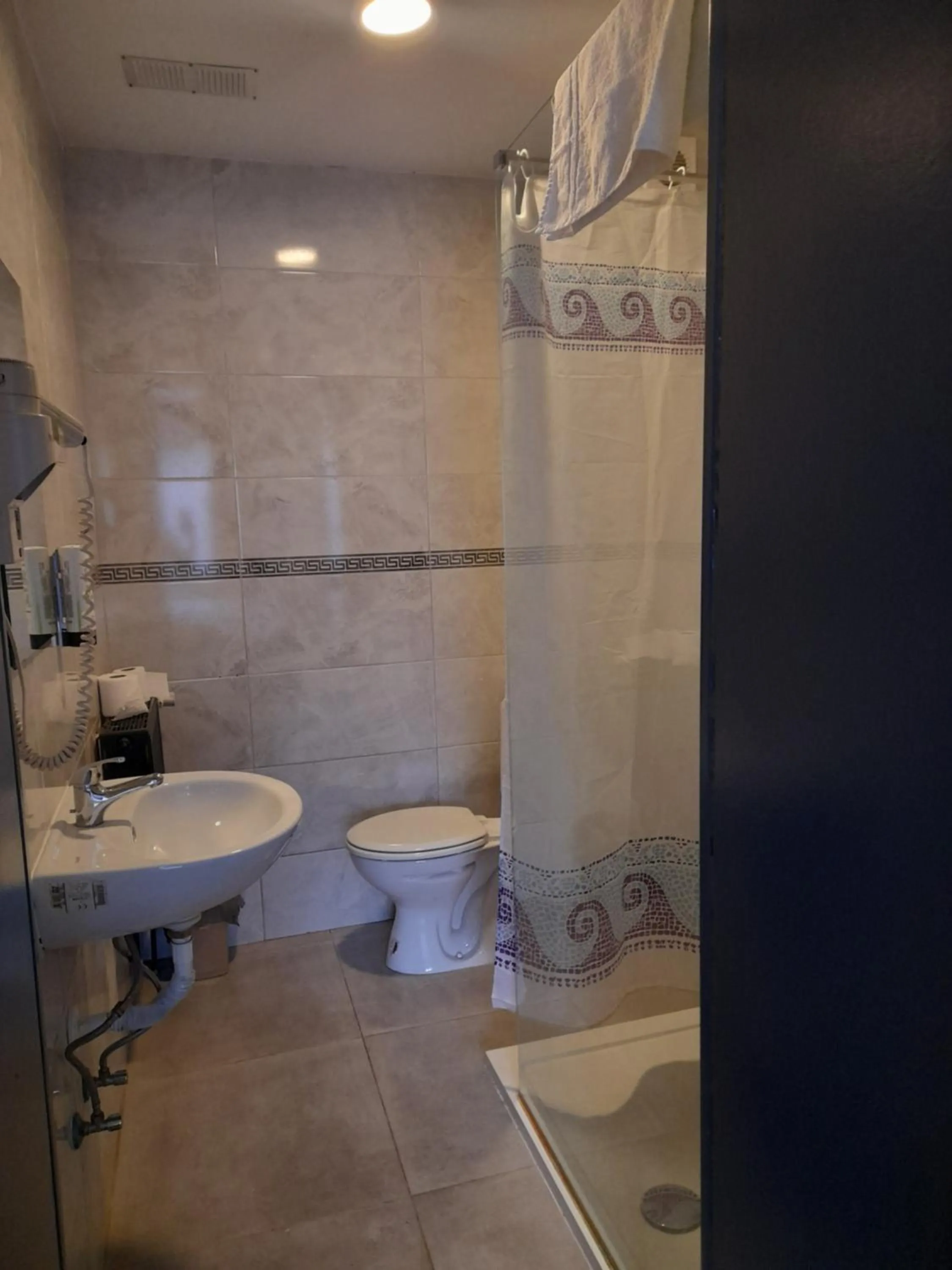 Bathroom in Hotel Albergo