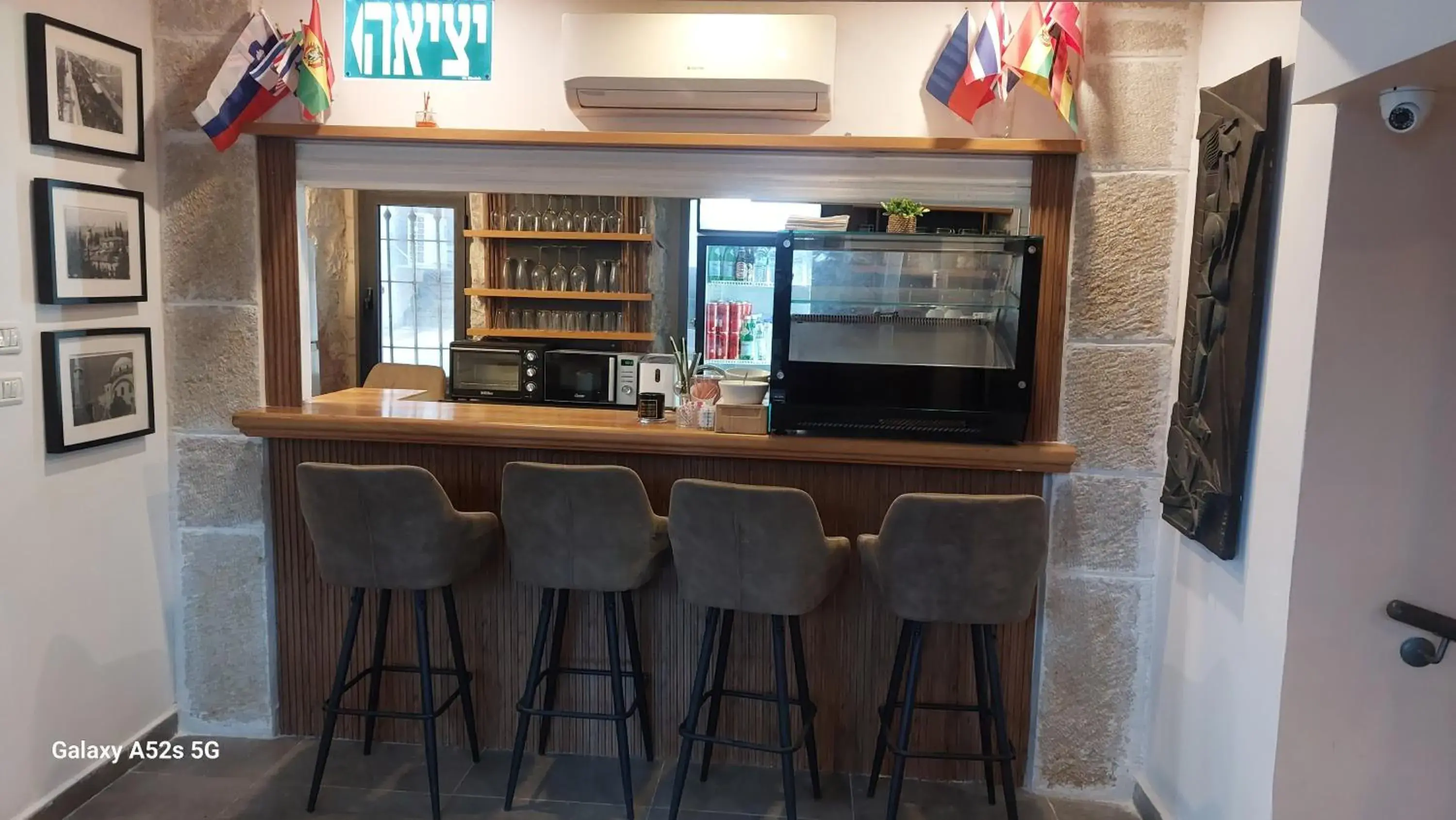 Food and drinks in Heleni Hotel Food and drinks in Heleni Hotel