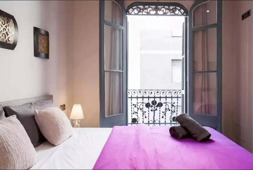 Balcony/Terrace, Bed in Tendency Plaza España