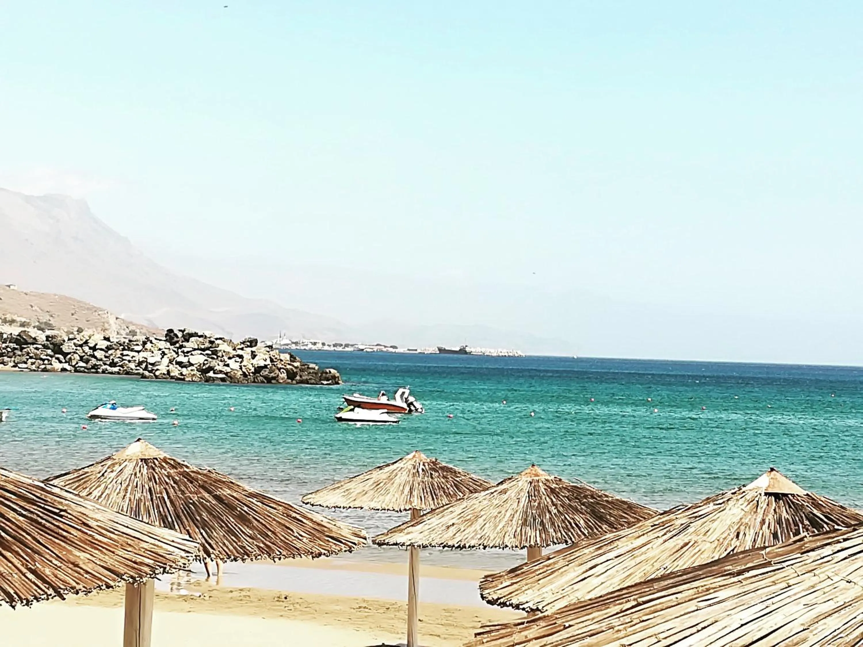 Day in Contemporary 2 bedroom apt 5 min walk from Kissamos center