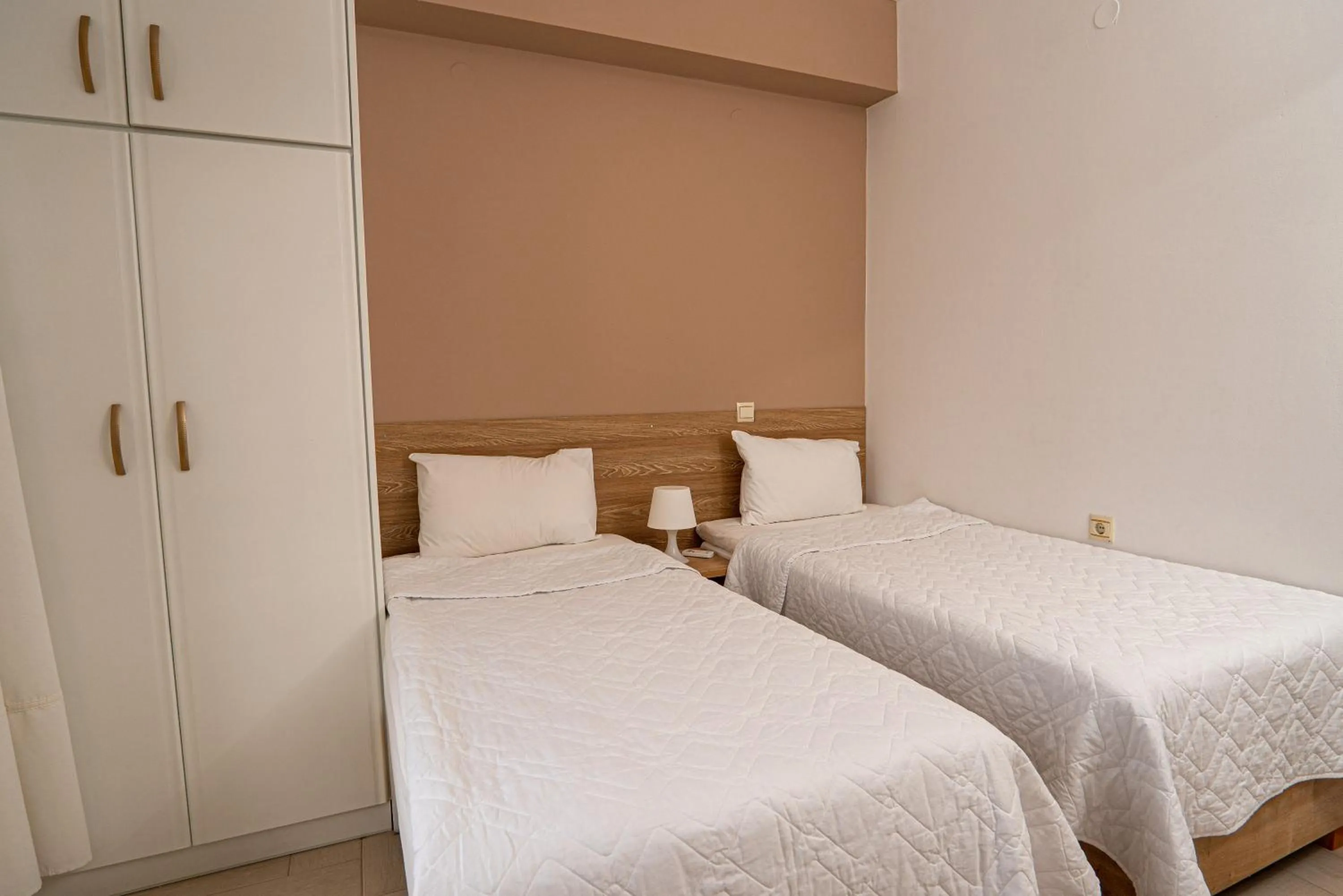 Bedroom, Bed in Contemporary 2 bedroom apt 5 min walk from Kissamos center