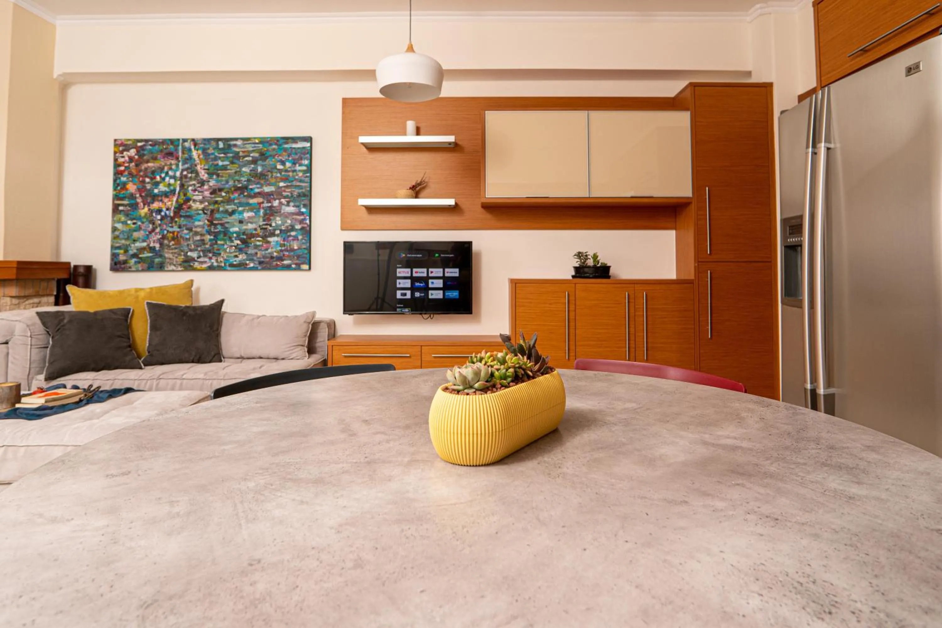 Kitchen or kitchenette in Contemporary 2 bedroom apt 5 min walk from Kissamos center