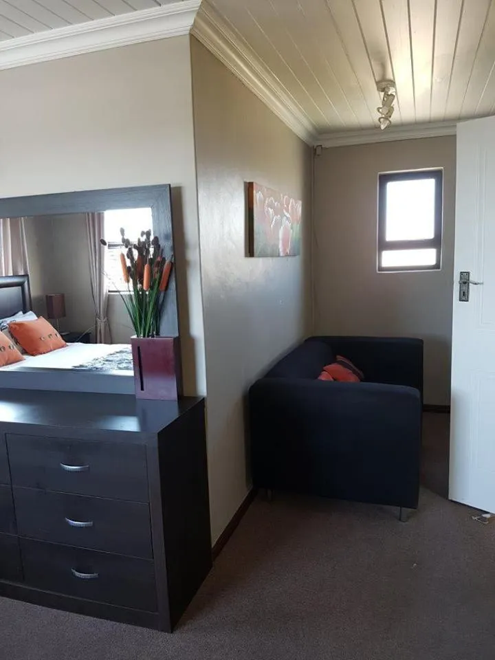 Seating area in Seagulls Guest House