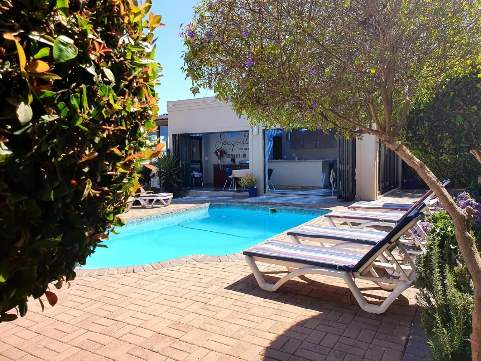 Property building in Seagulls Guest House