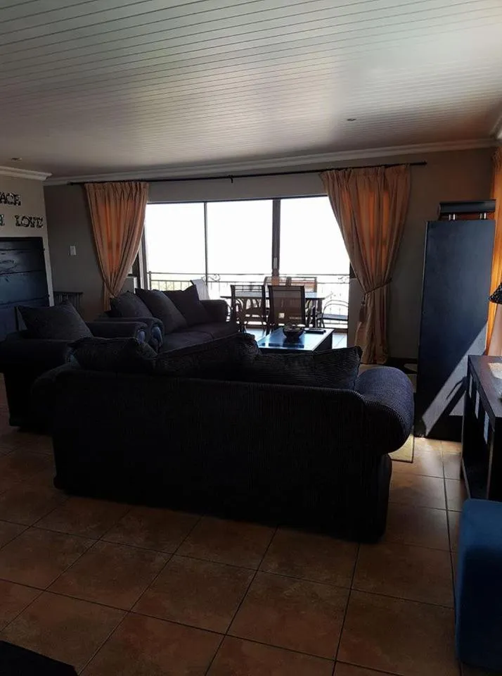 Living room in Seagulls Guest House