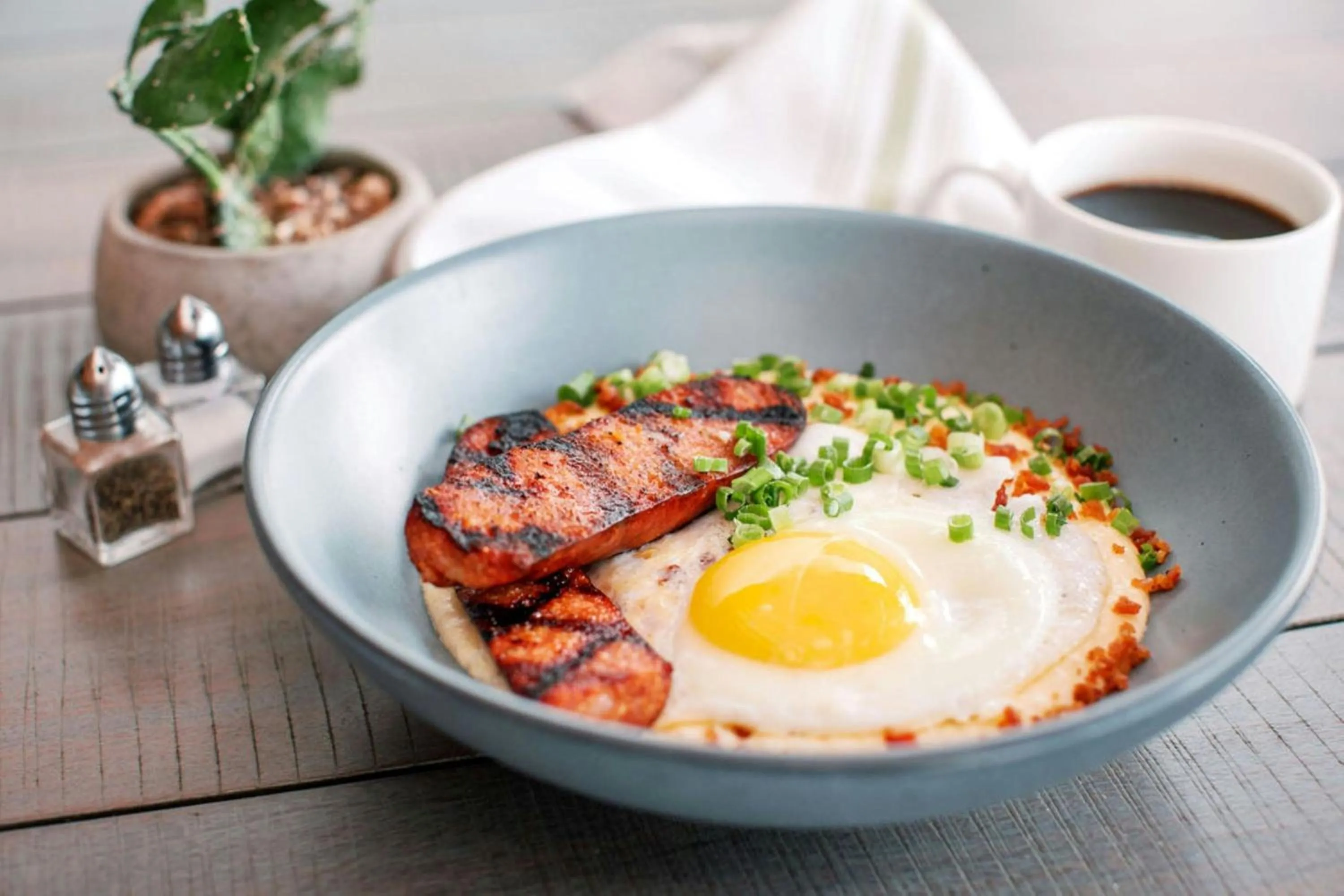 Breakfast in The Stella Hotel, Autograph Collection