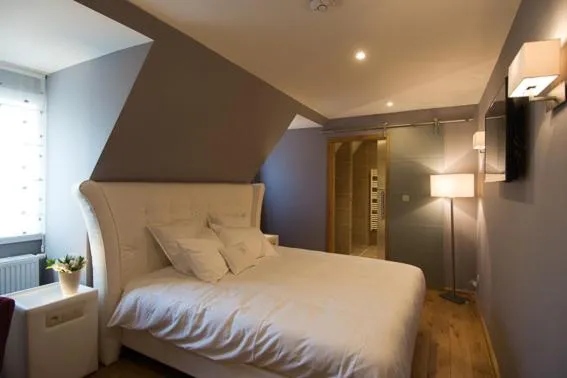 Photo of the whole room, Bed in De Gouden Klokke