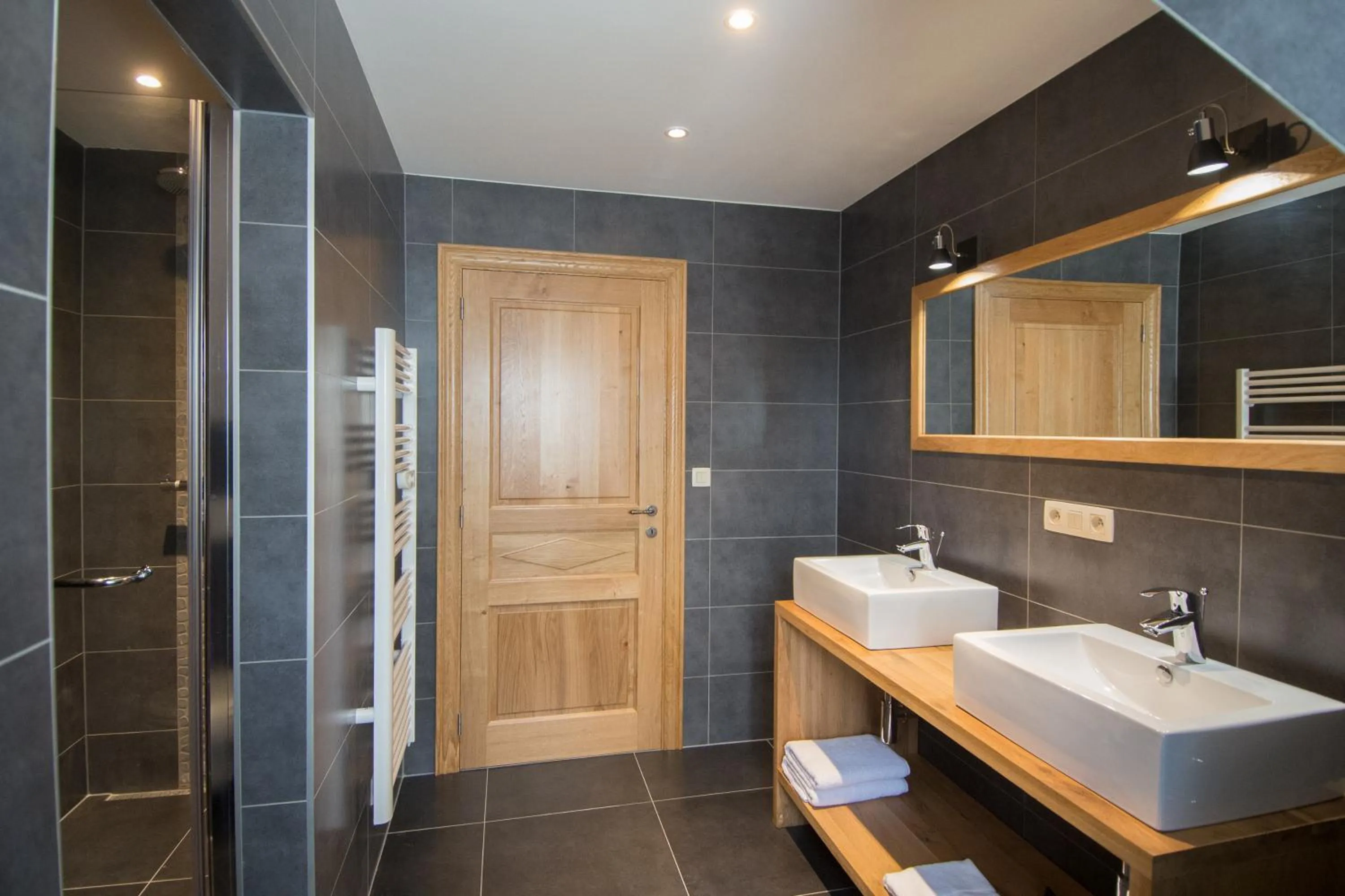 Decorative detail in De Gouden Klokke