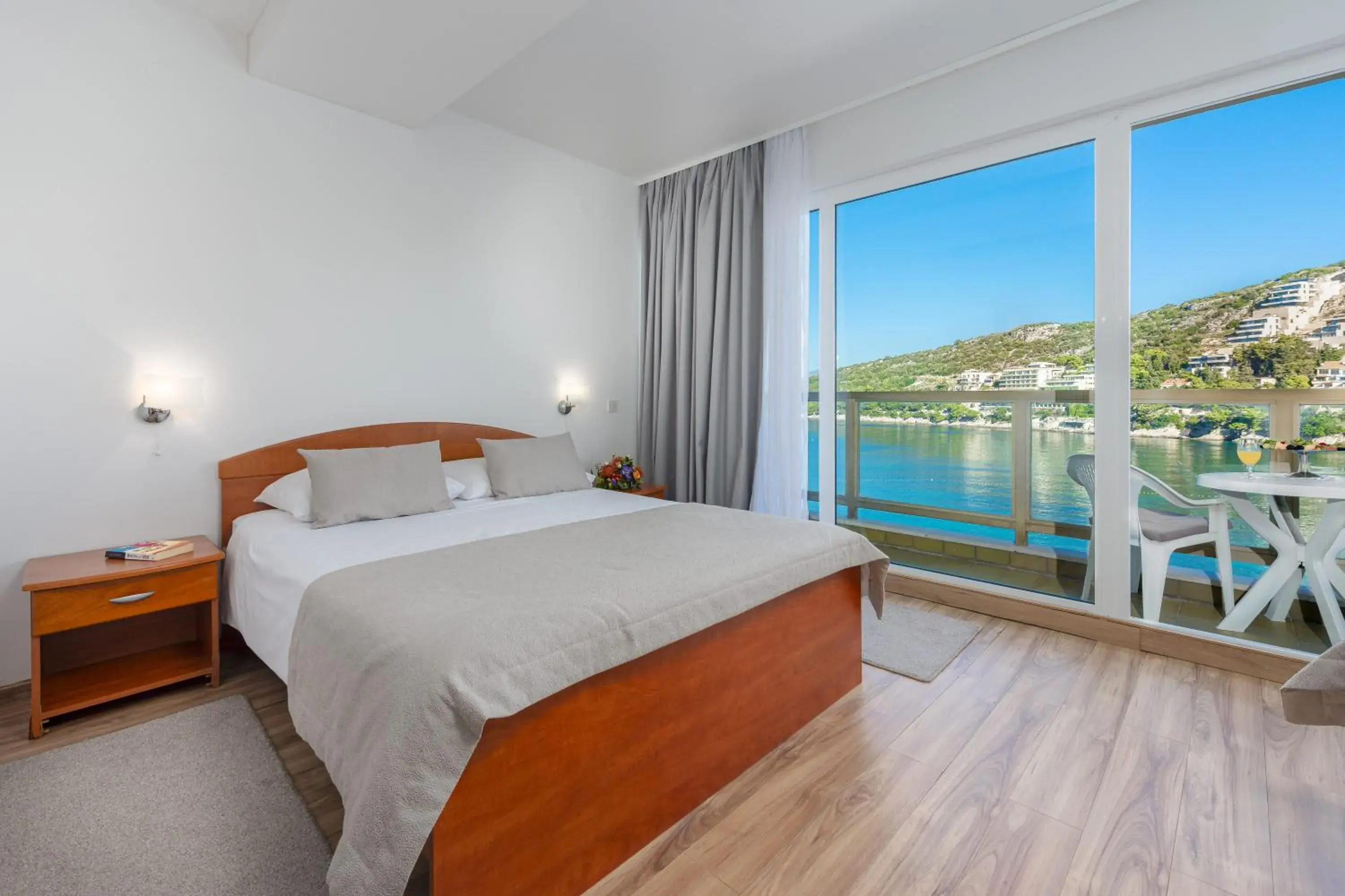 Bedroom, Bed in Hotel Vis Bedroom, Bed in Hotel Vis