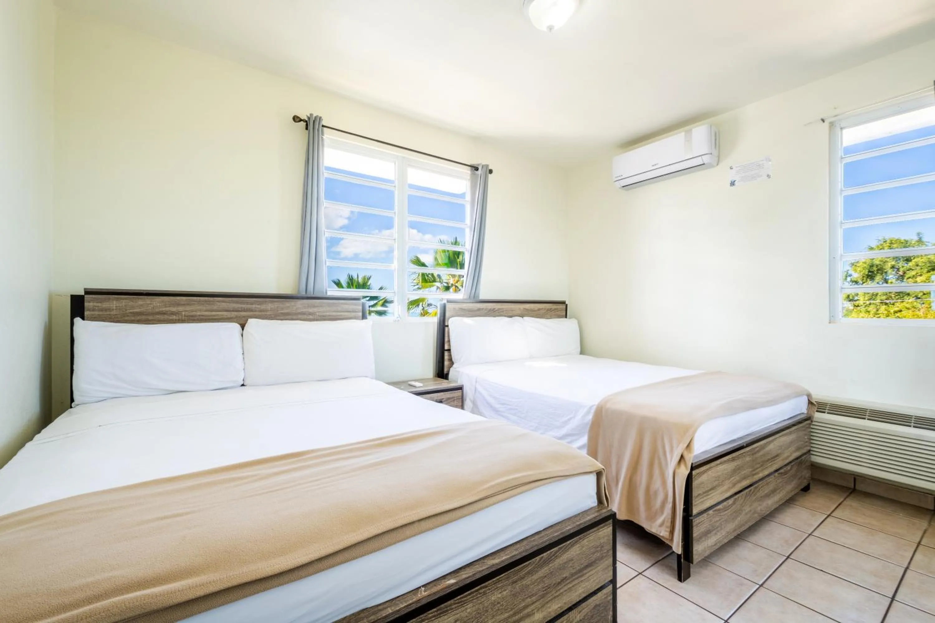 Bed in West Coast Inn's