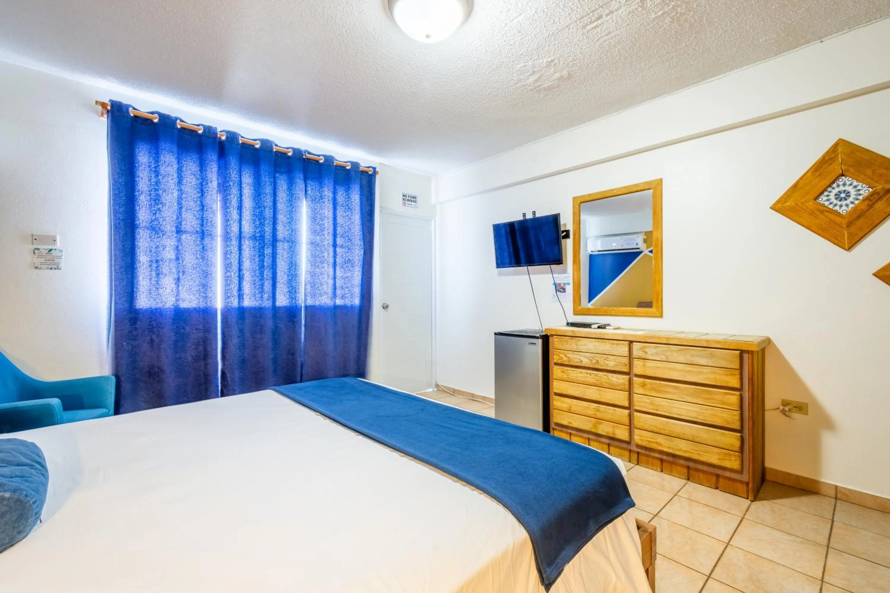 Bed in West Coast Inn's