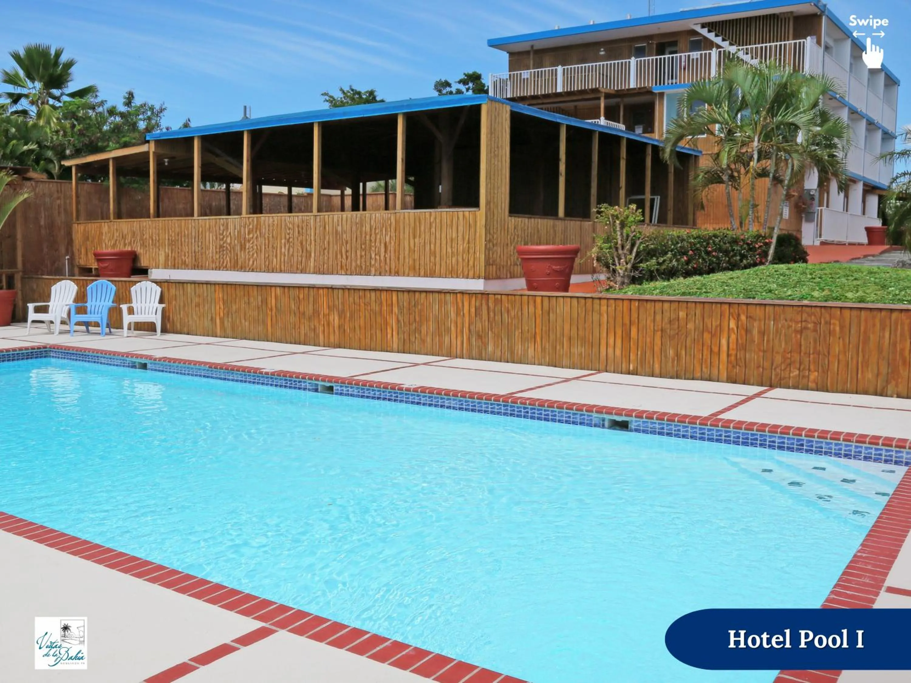 Swimming pool in West Coast Inn's