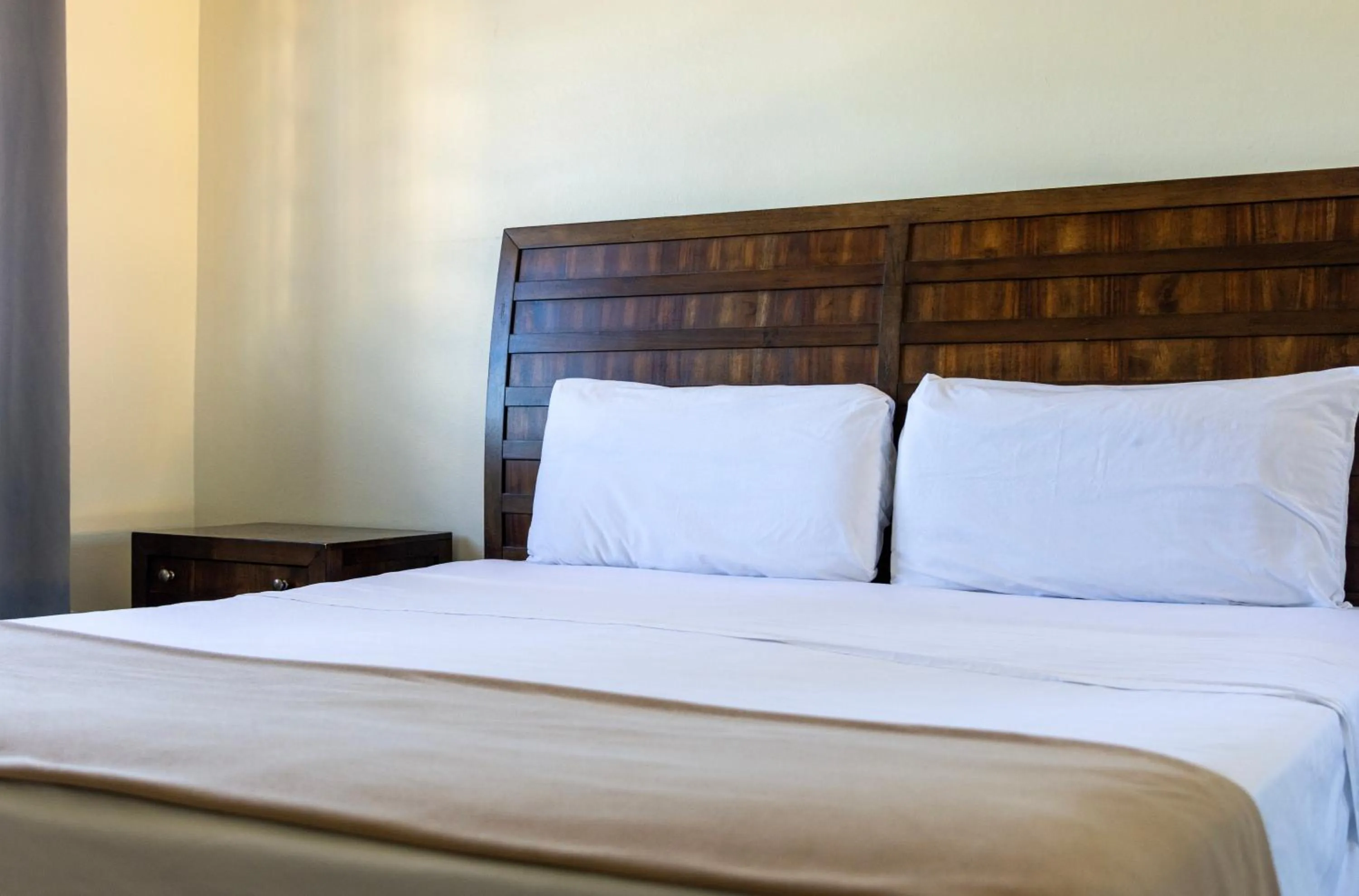 Bed in West Coast Inn's